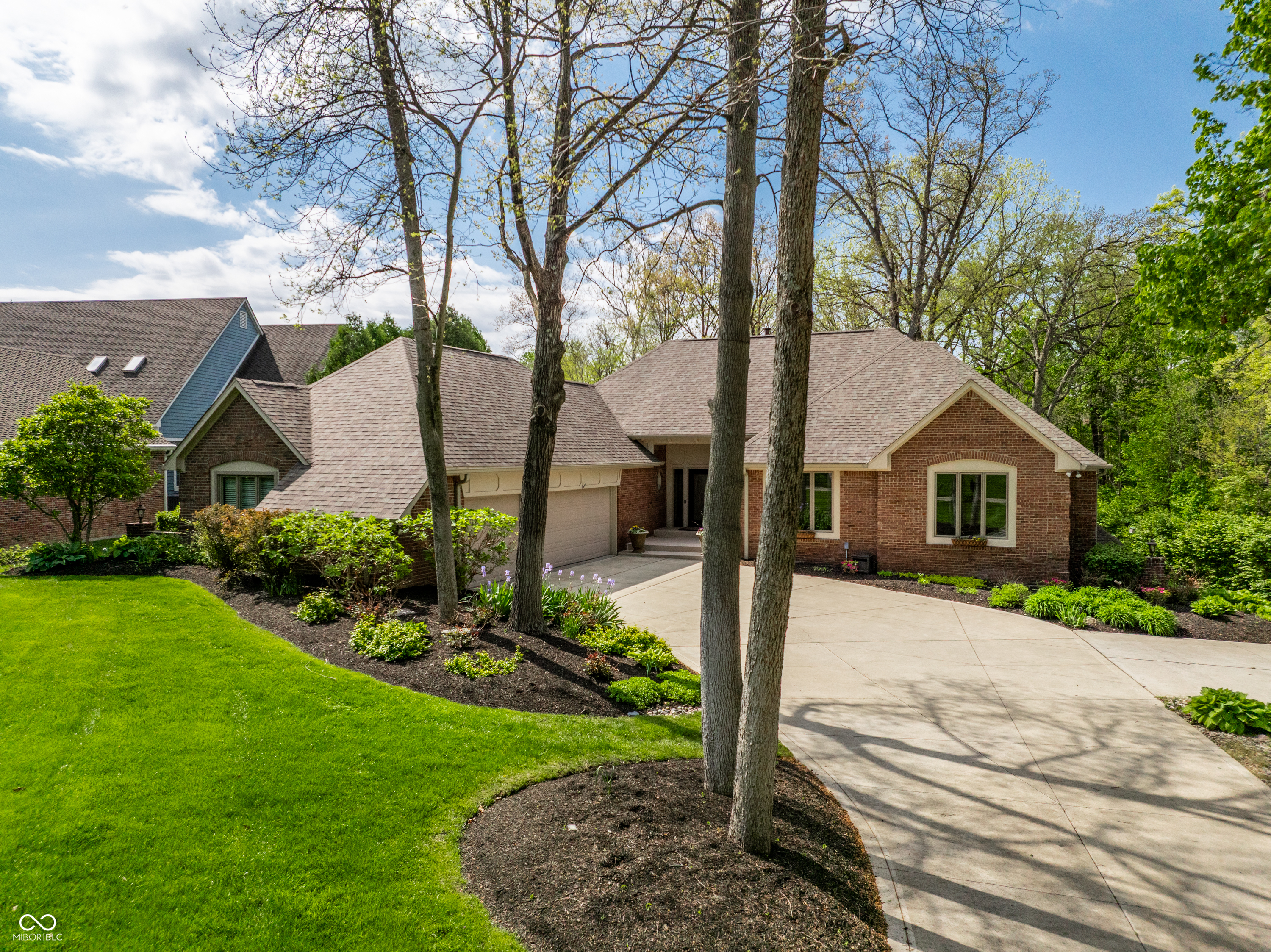 8613 Seaward Lane