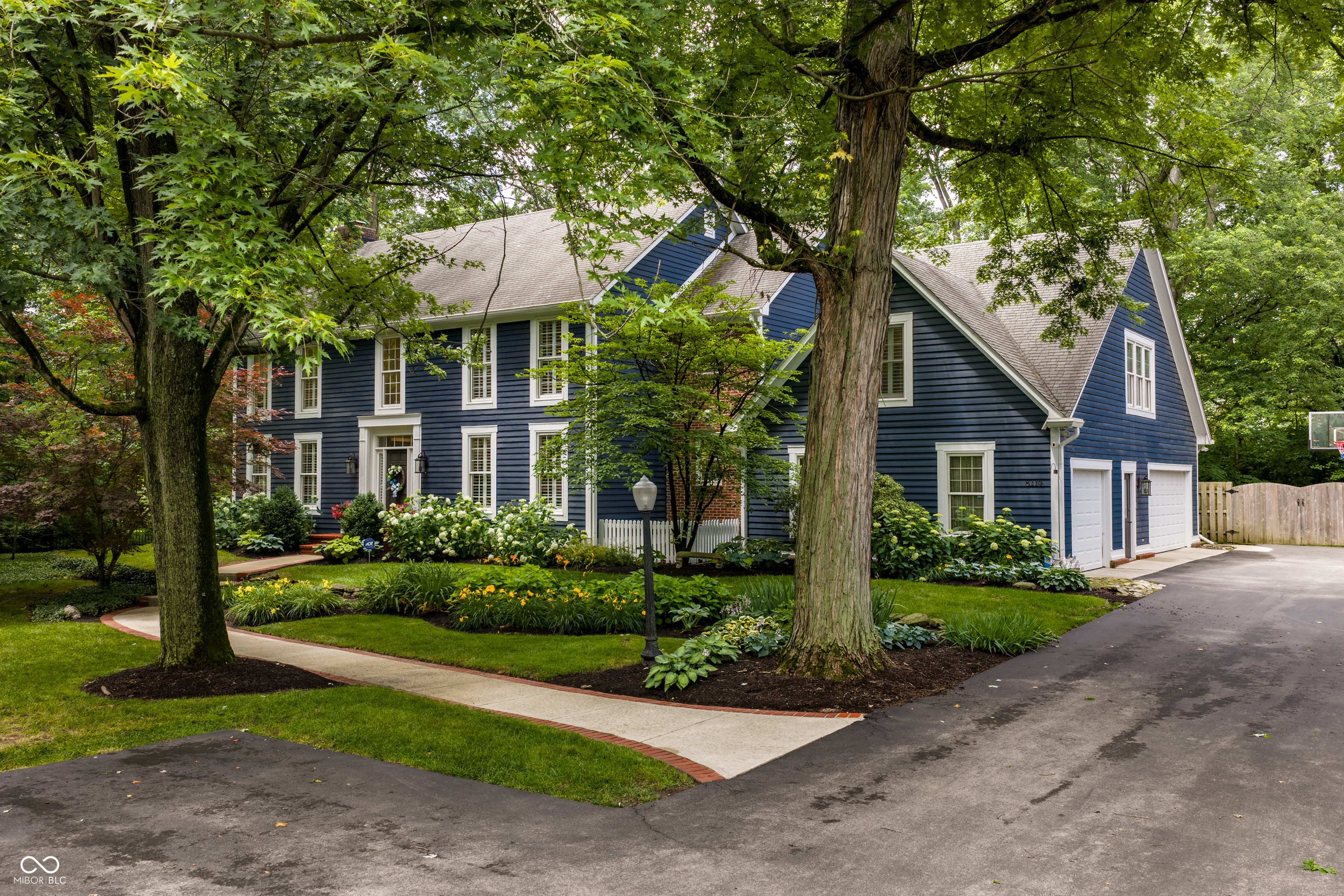 8114 Meadowbrook Drive