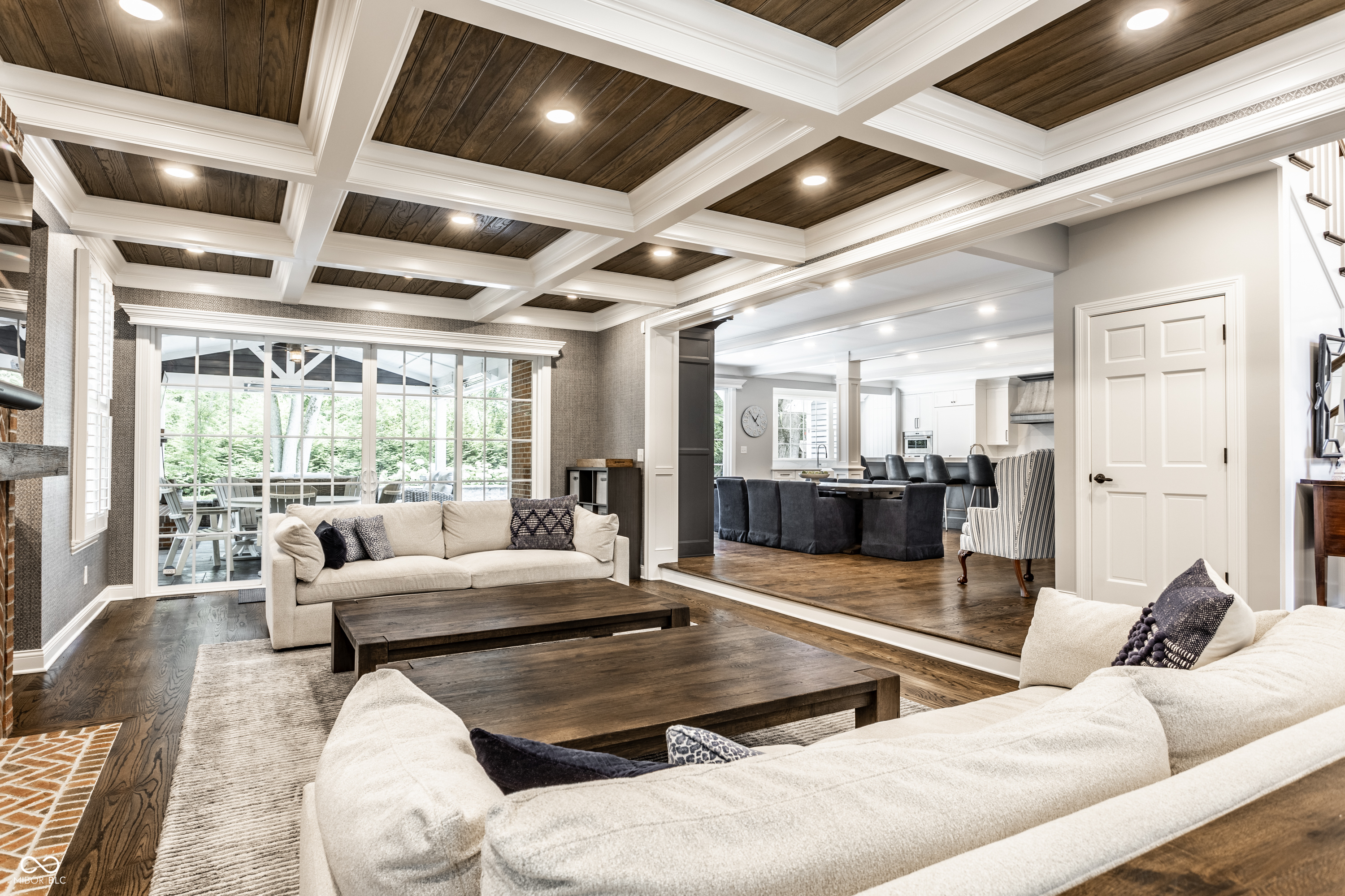 8114 Meadowbrook Drive