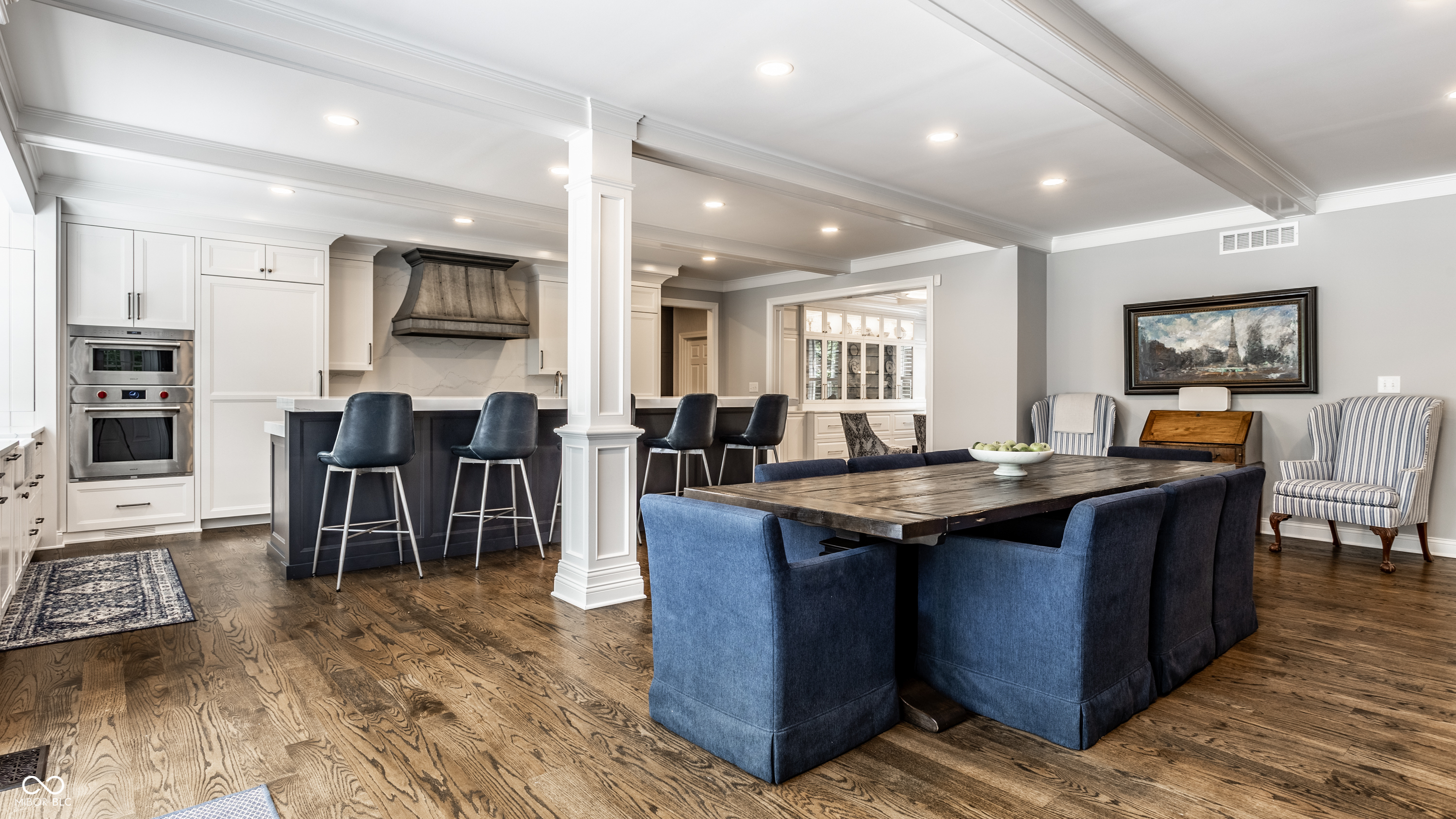 8114 Meadowbrook Drive