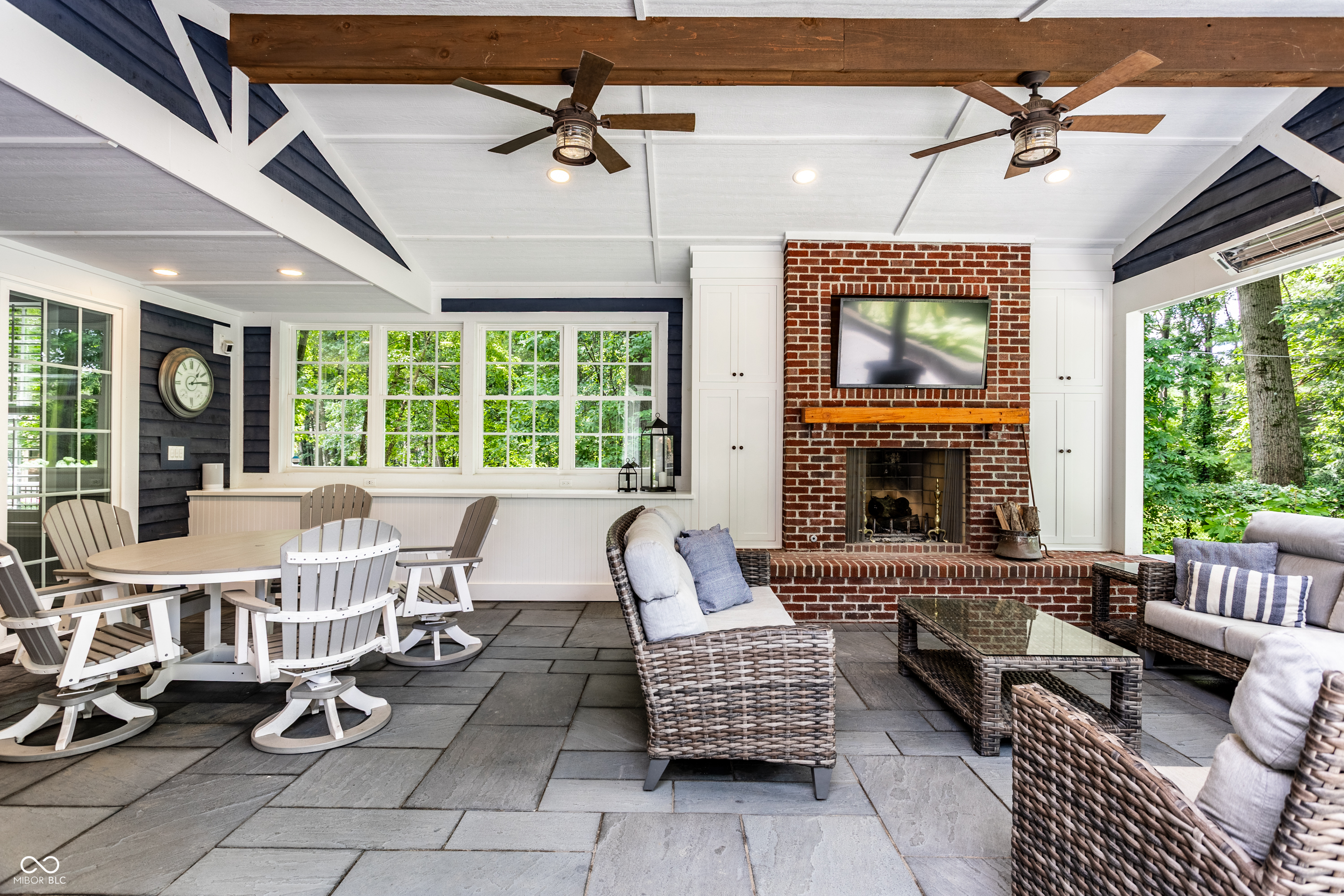 8114 Meadowbrook Drive