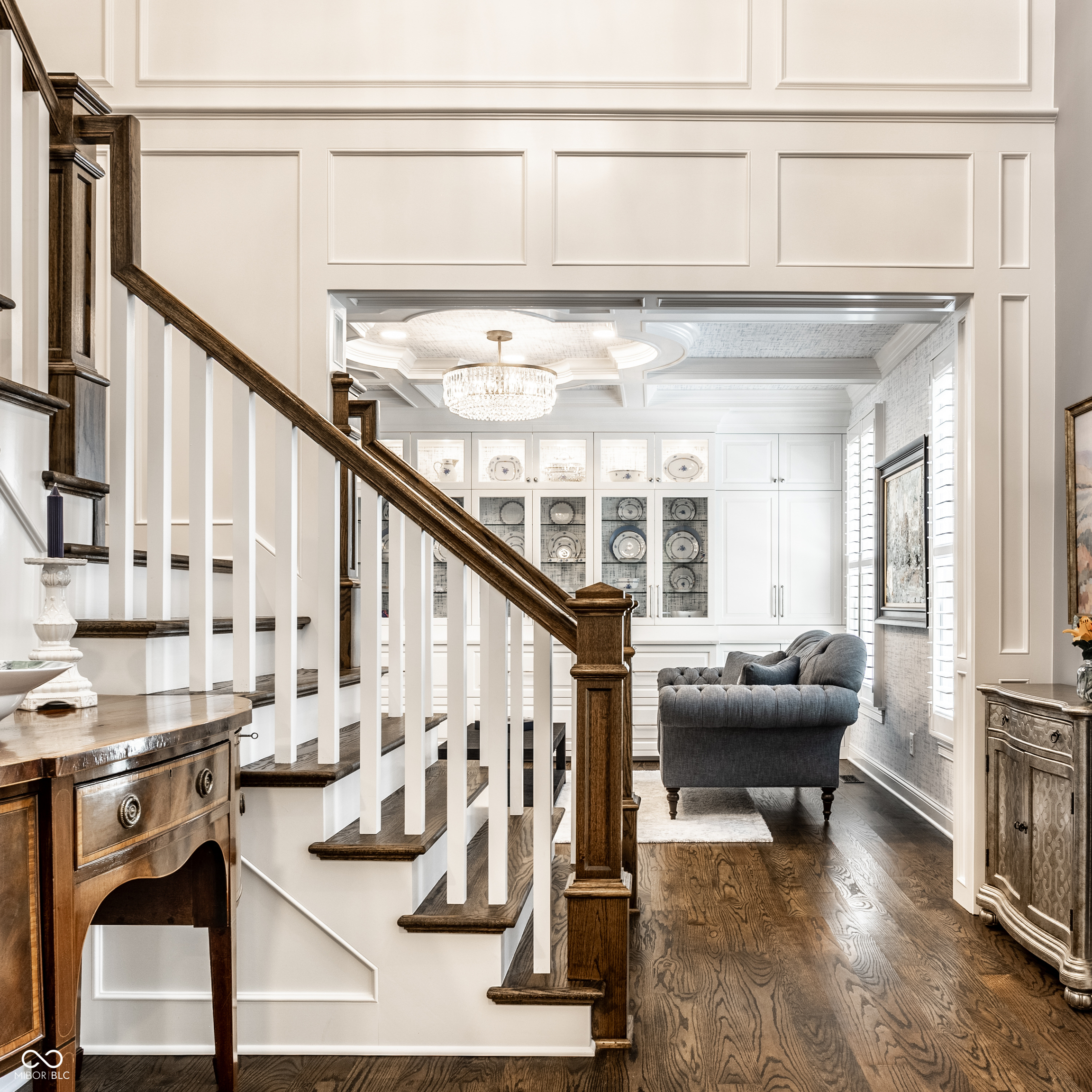 8114 Meadowbrook Drive