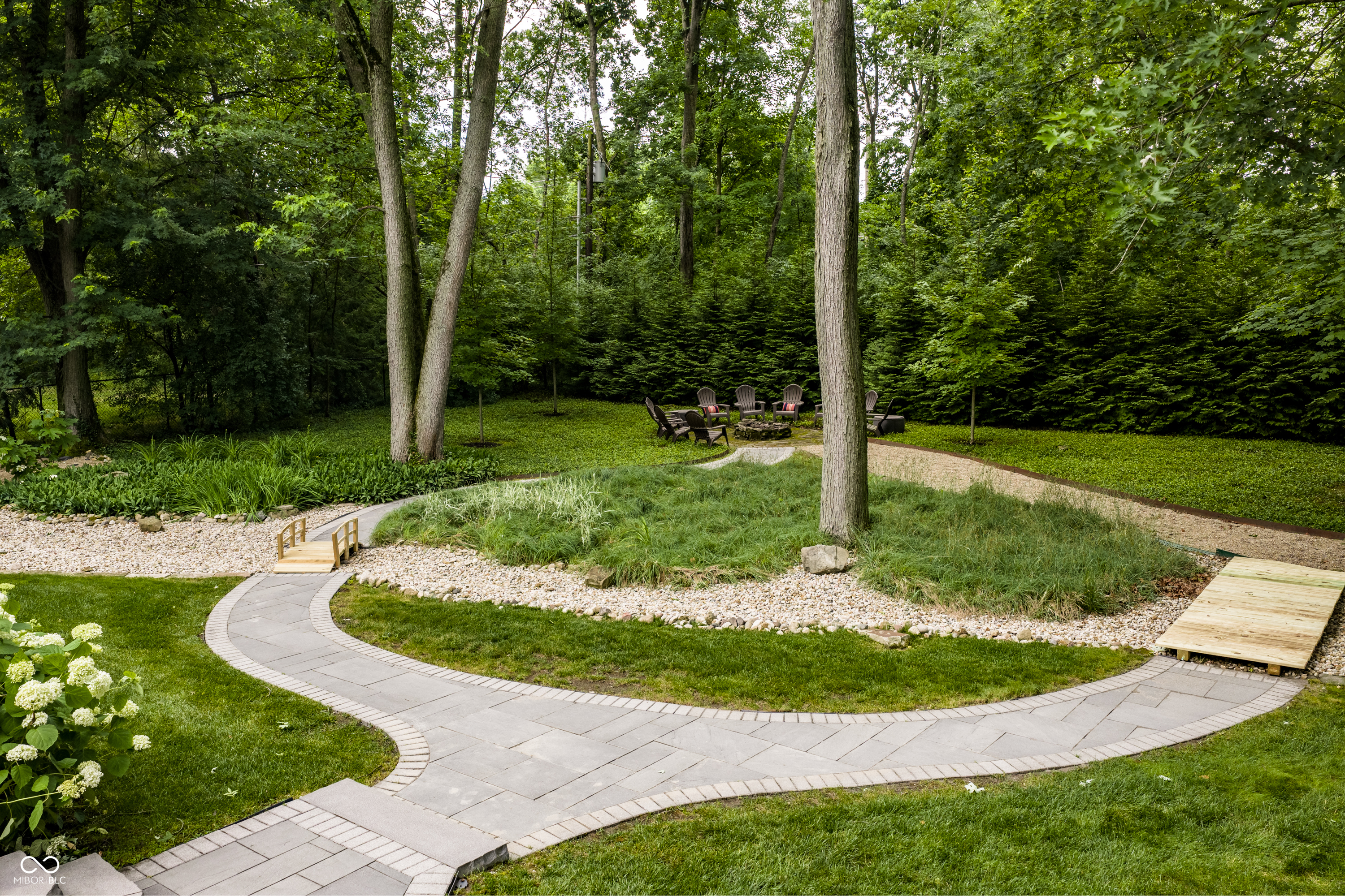 8114 Meadowbrook Drive
