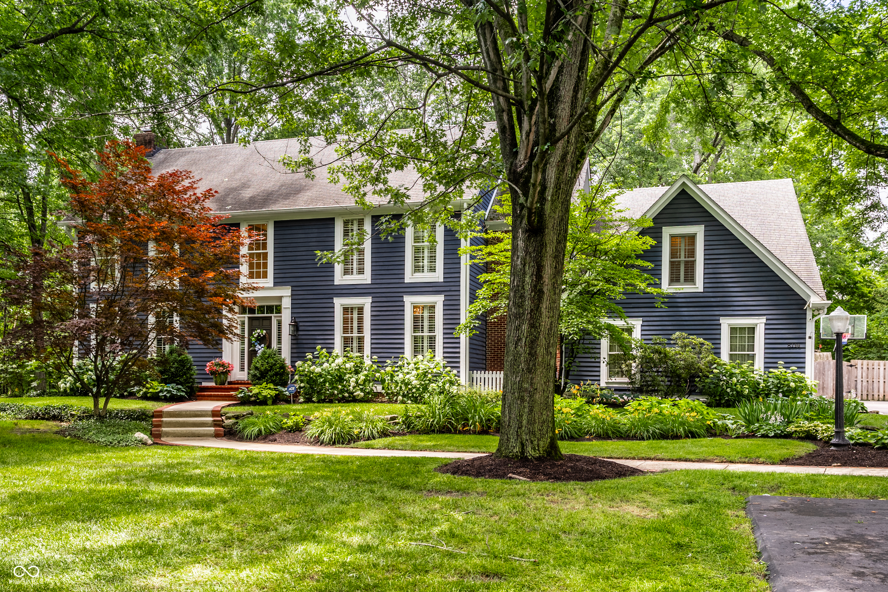 8114 Meadowbrook Drive