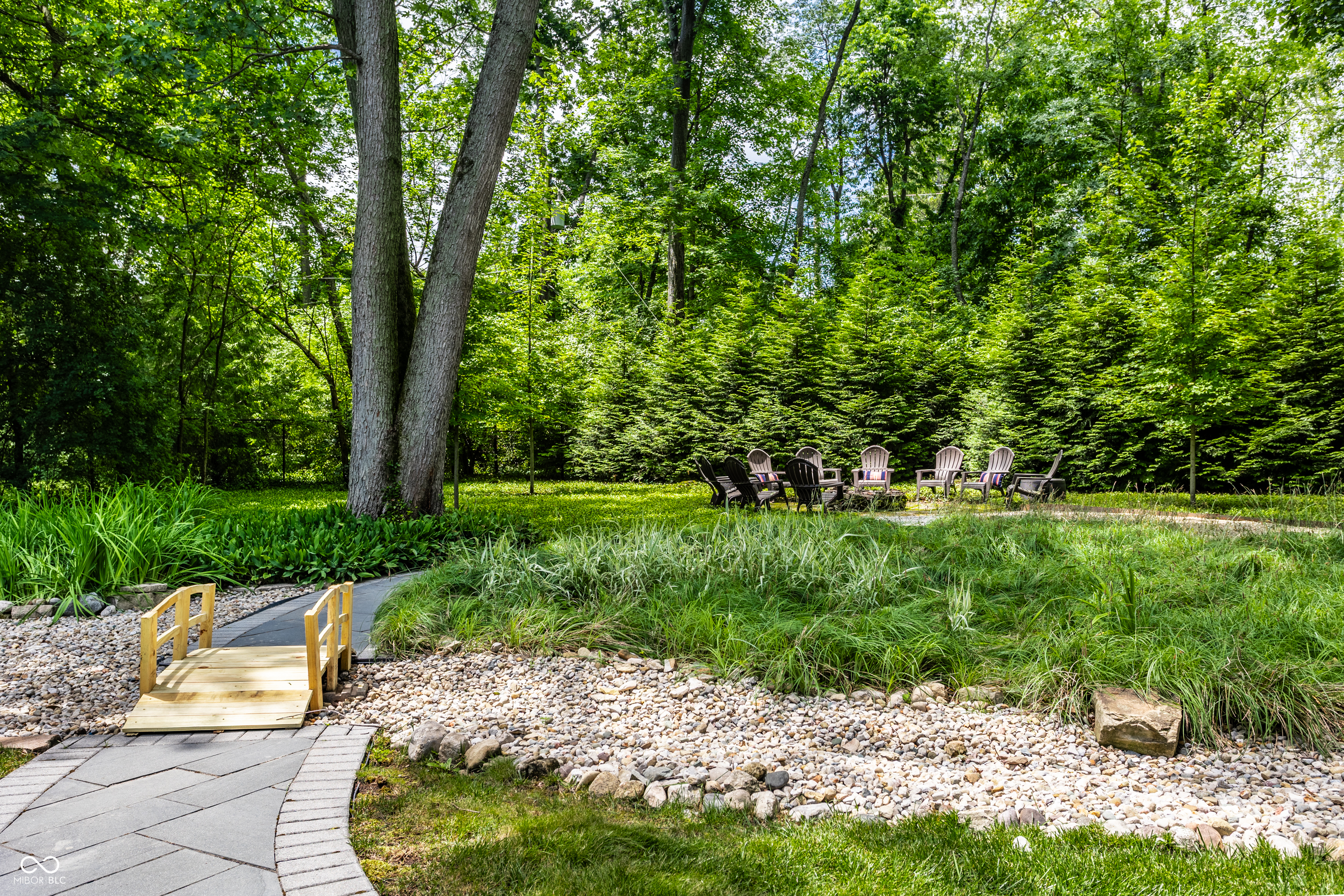 8114 Meadowbrook Drive