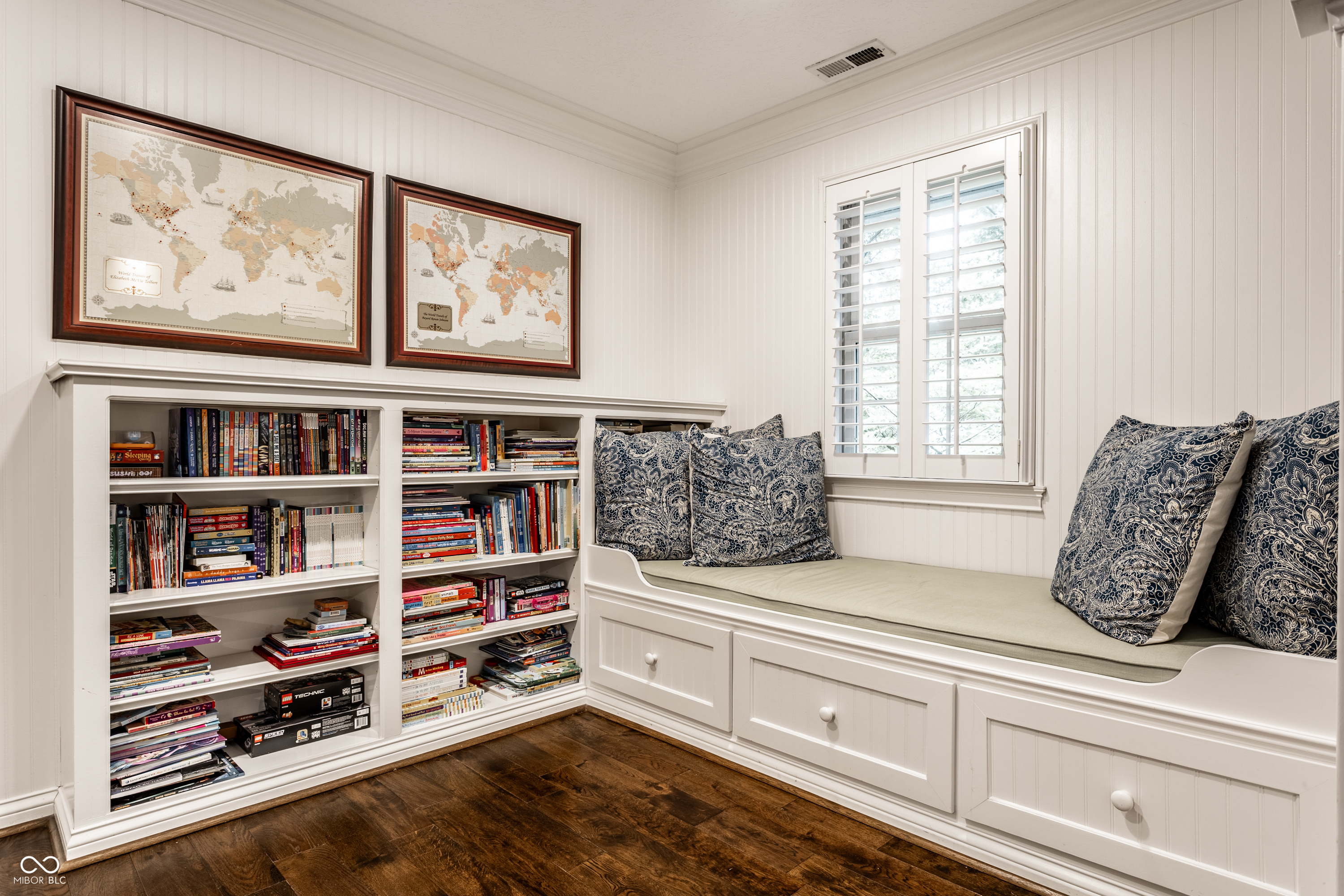 8114 Meadowbrook Drive