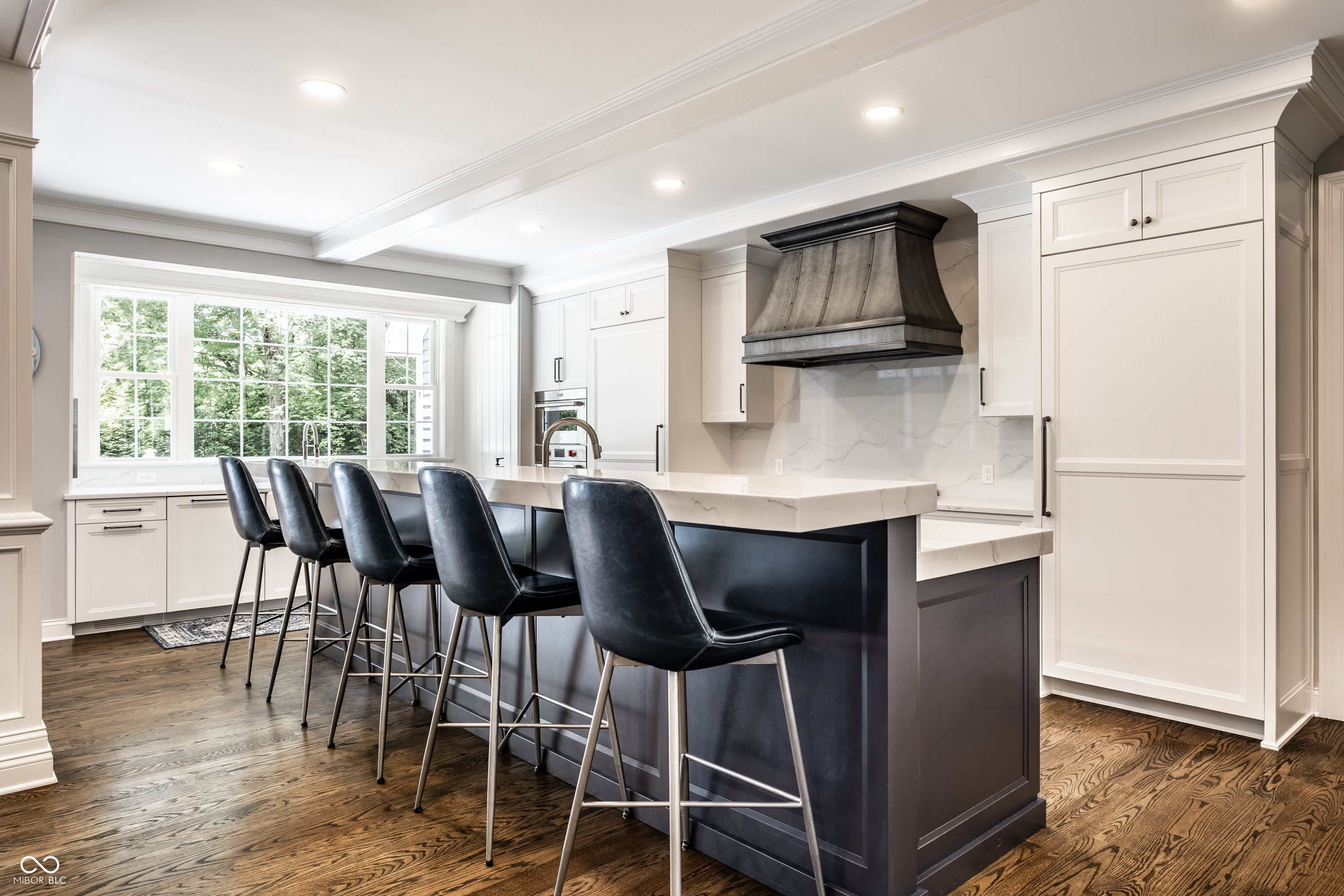 8114 Meadowbrook Drive