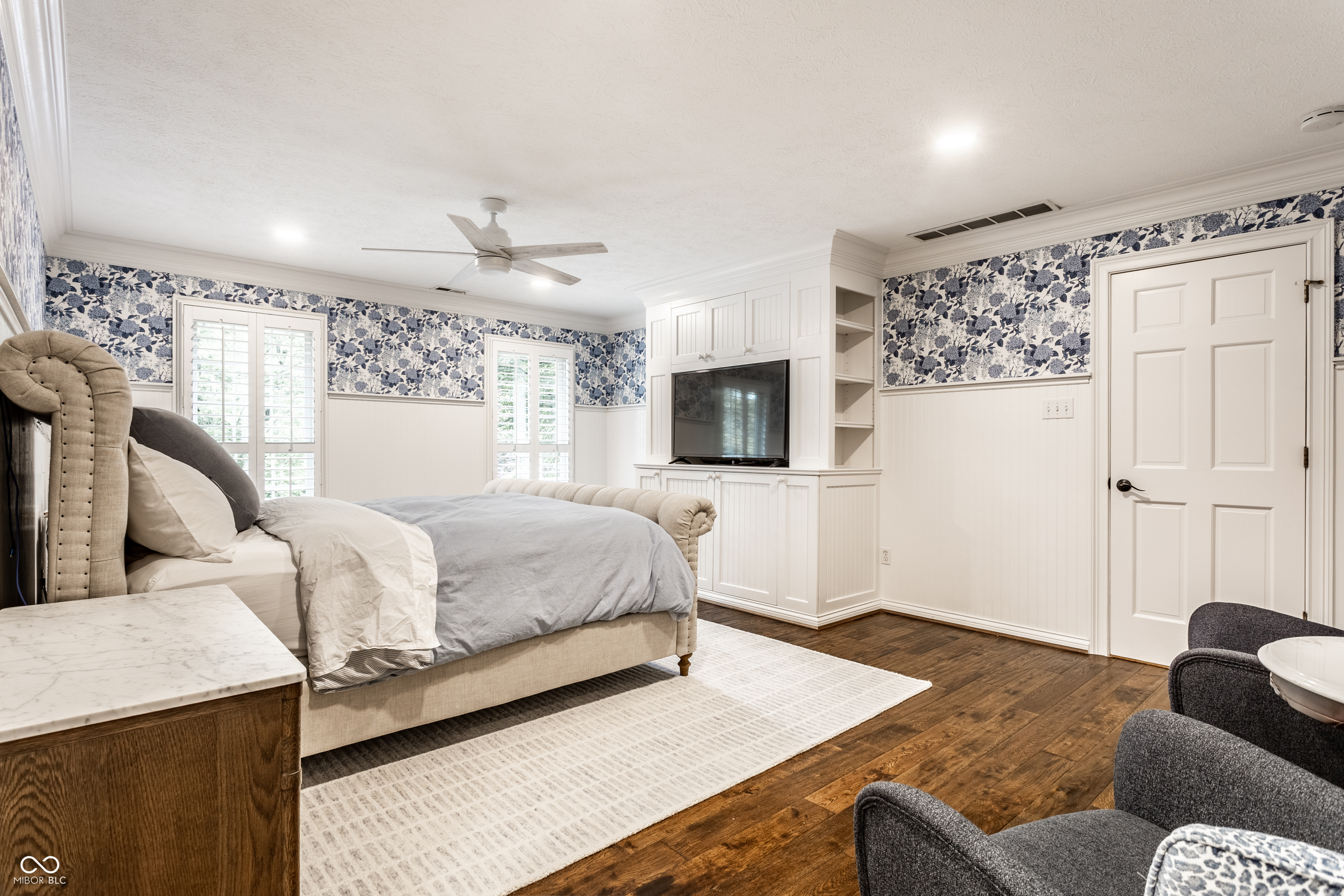 8114 Meadowbrook Drive