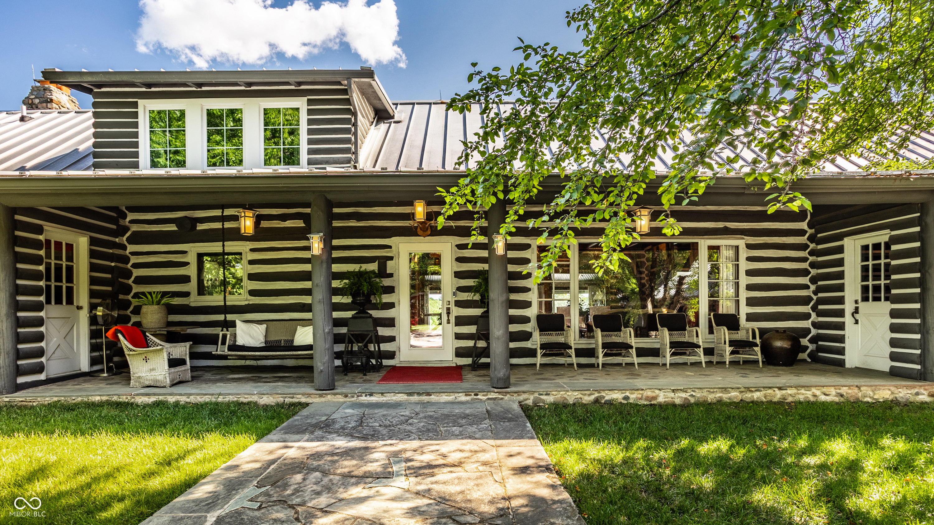 9102 W 82nd Street