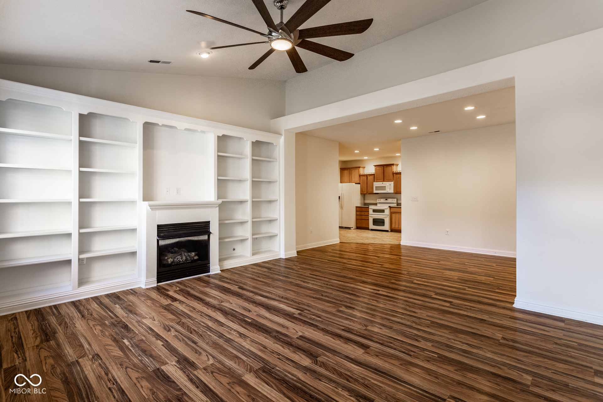 6886 Park Square Drive Unit: C