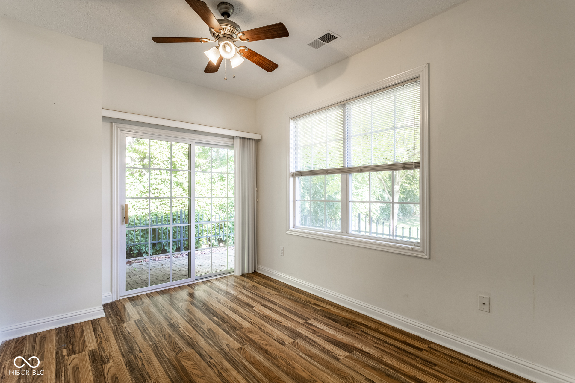 6886 Park Square Drive Unit: C