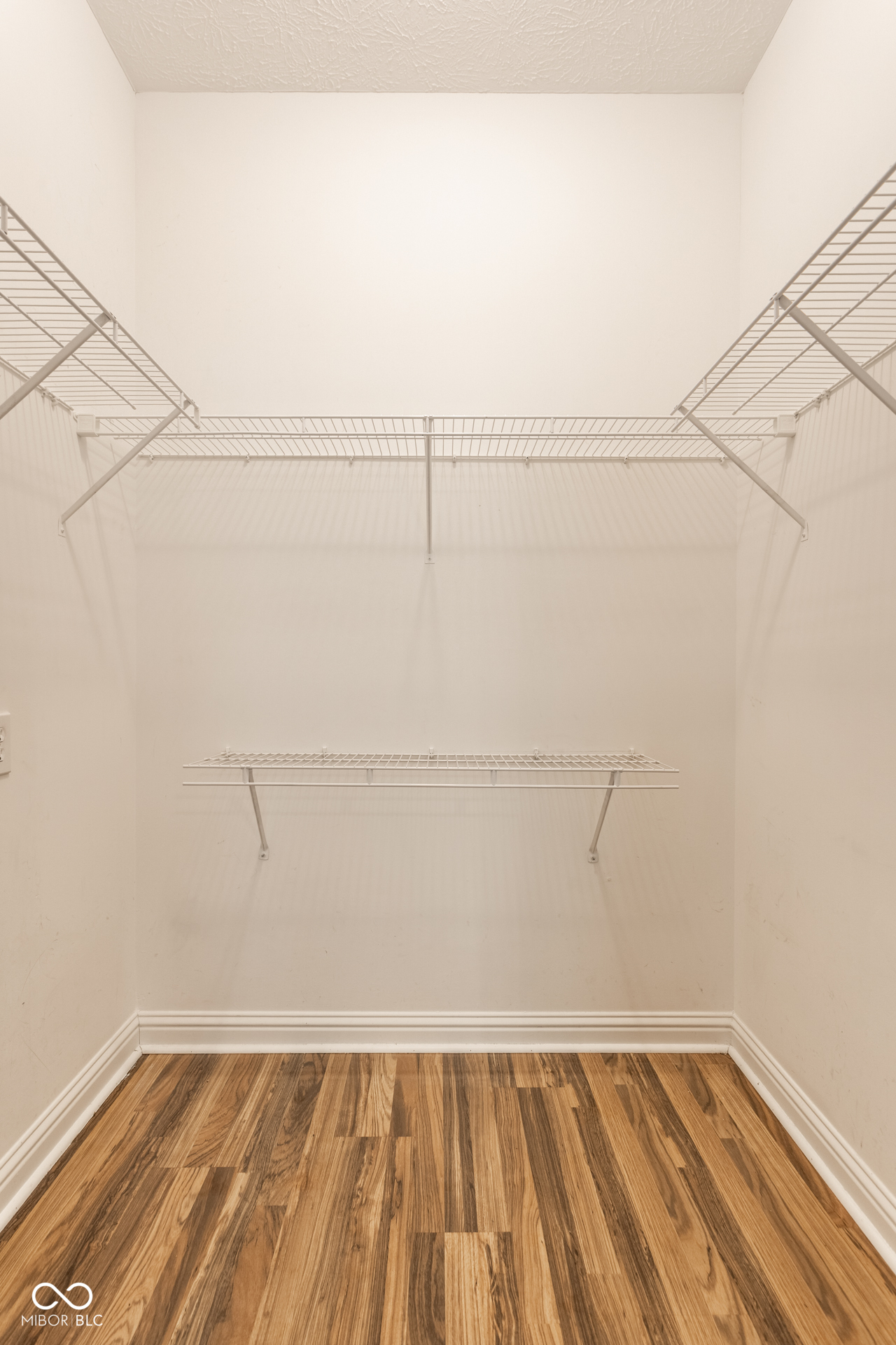 6886 Park Square Drive Unit: C