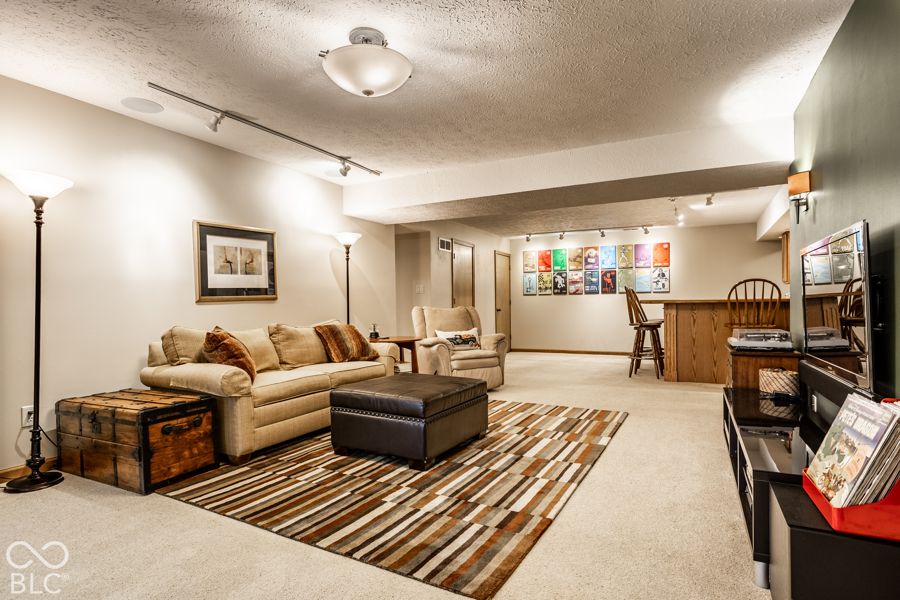 4416 Lakeridge Drive