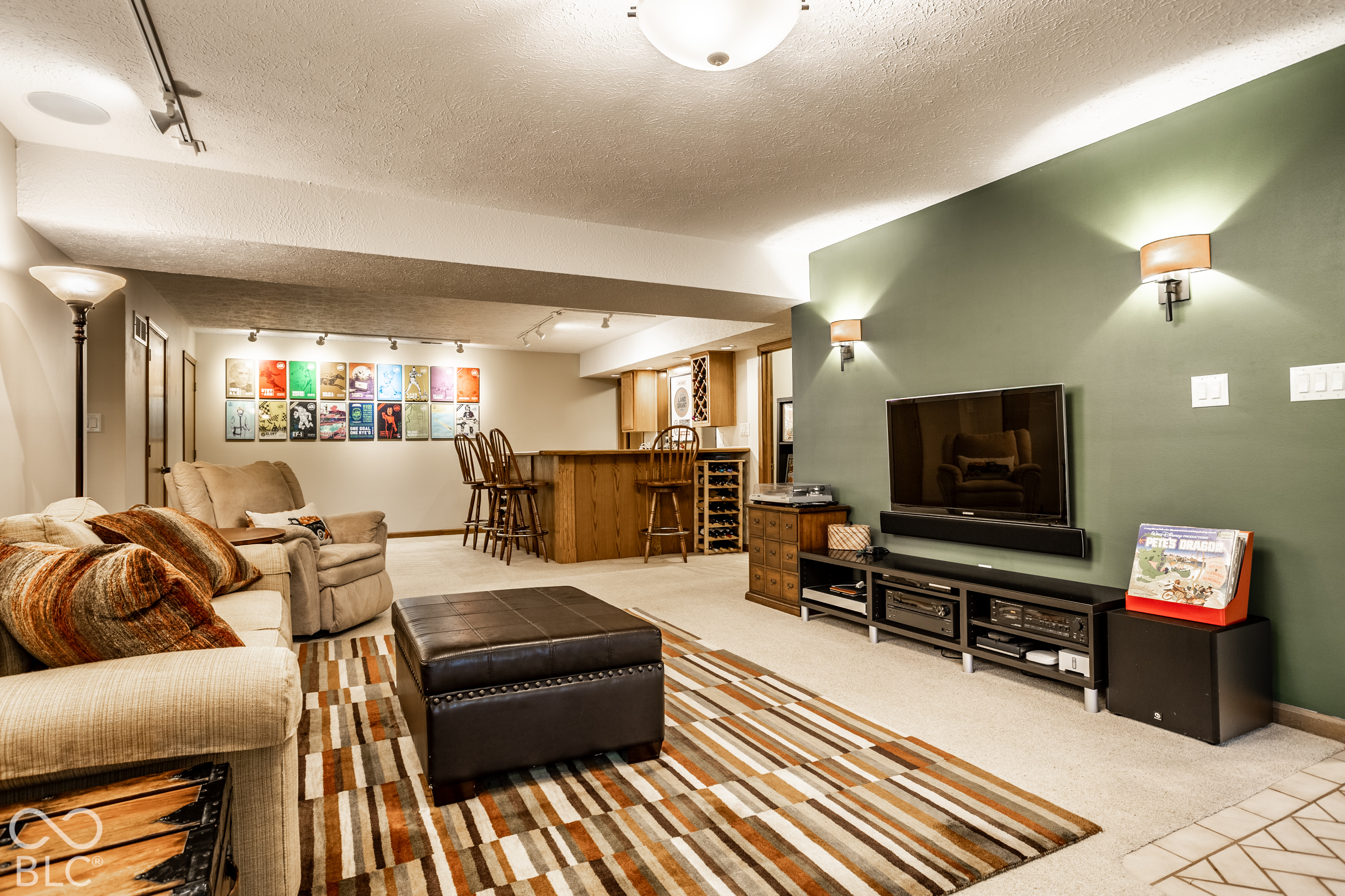 4416 Lakeridge Drive