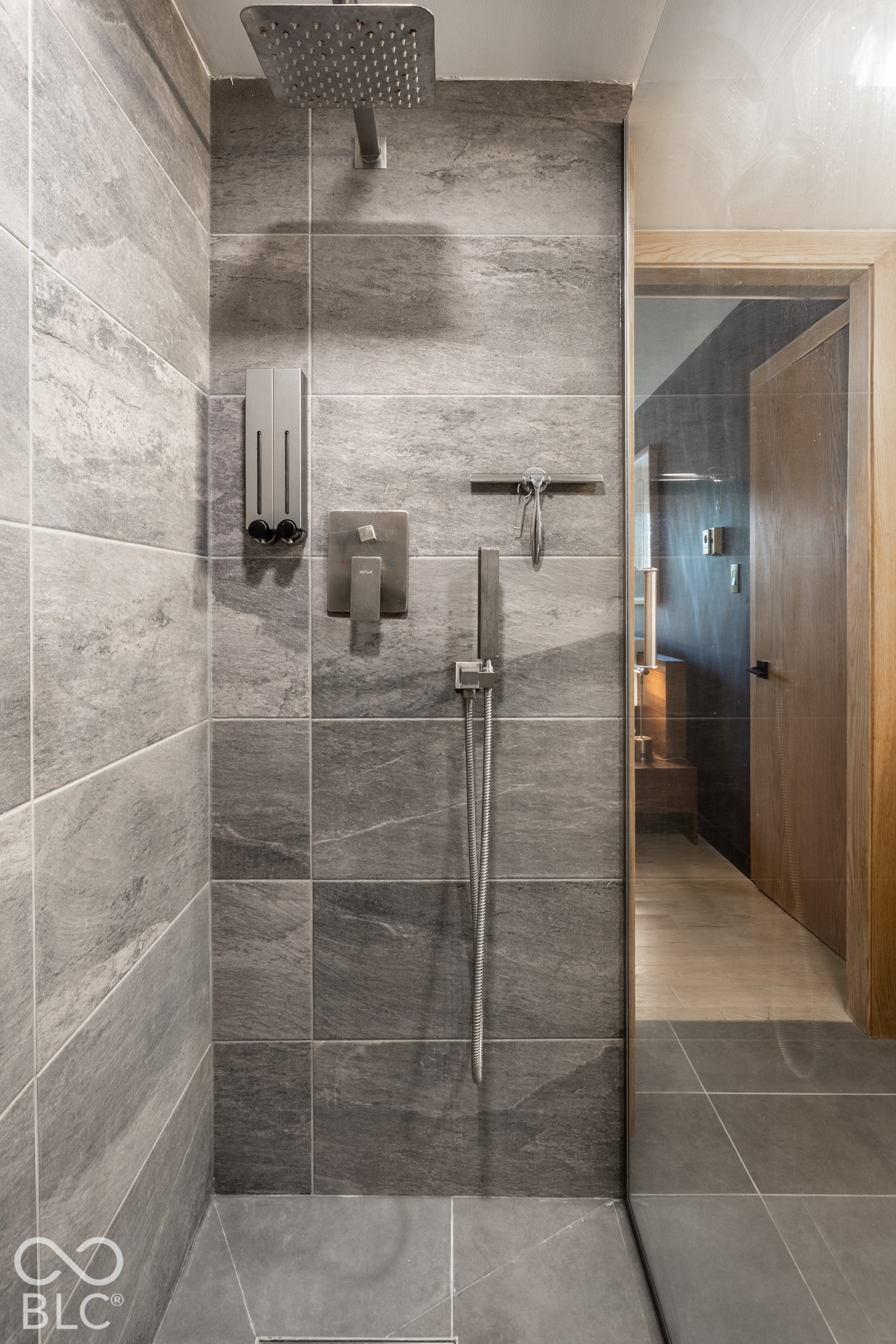 25 E 40th Street Unit: 5A