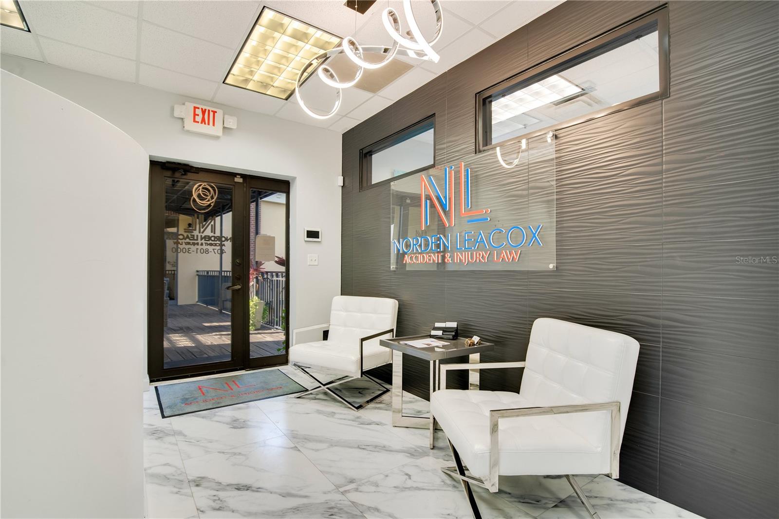 964 LAKE BALDWIN LN #200