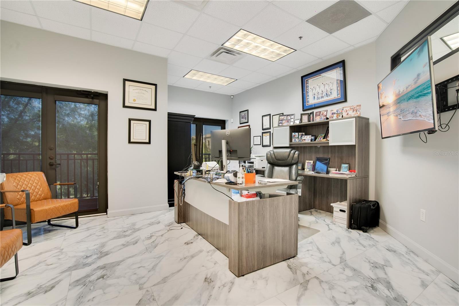 964 LAKE BALDWIN LN #200