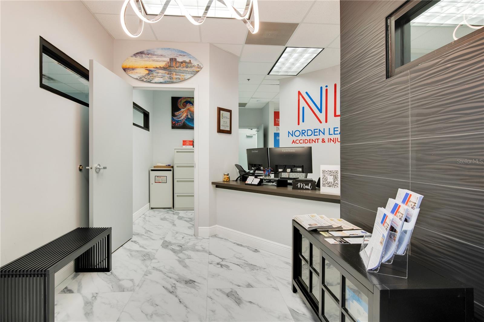 964 LAKE BALDWIN LN #200