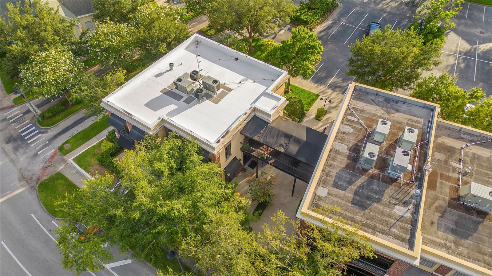 964 LAKE BALDWIN LN #200