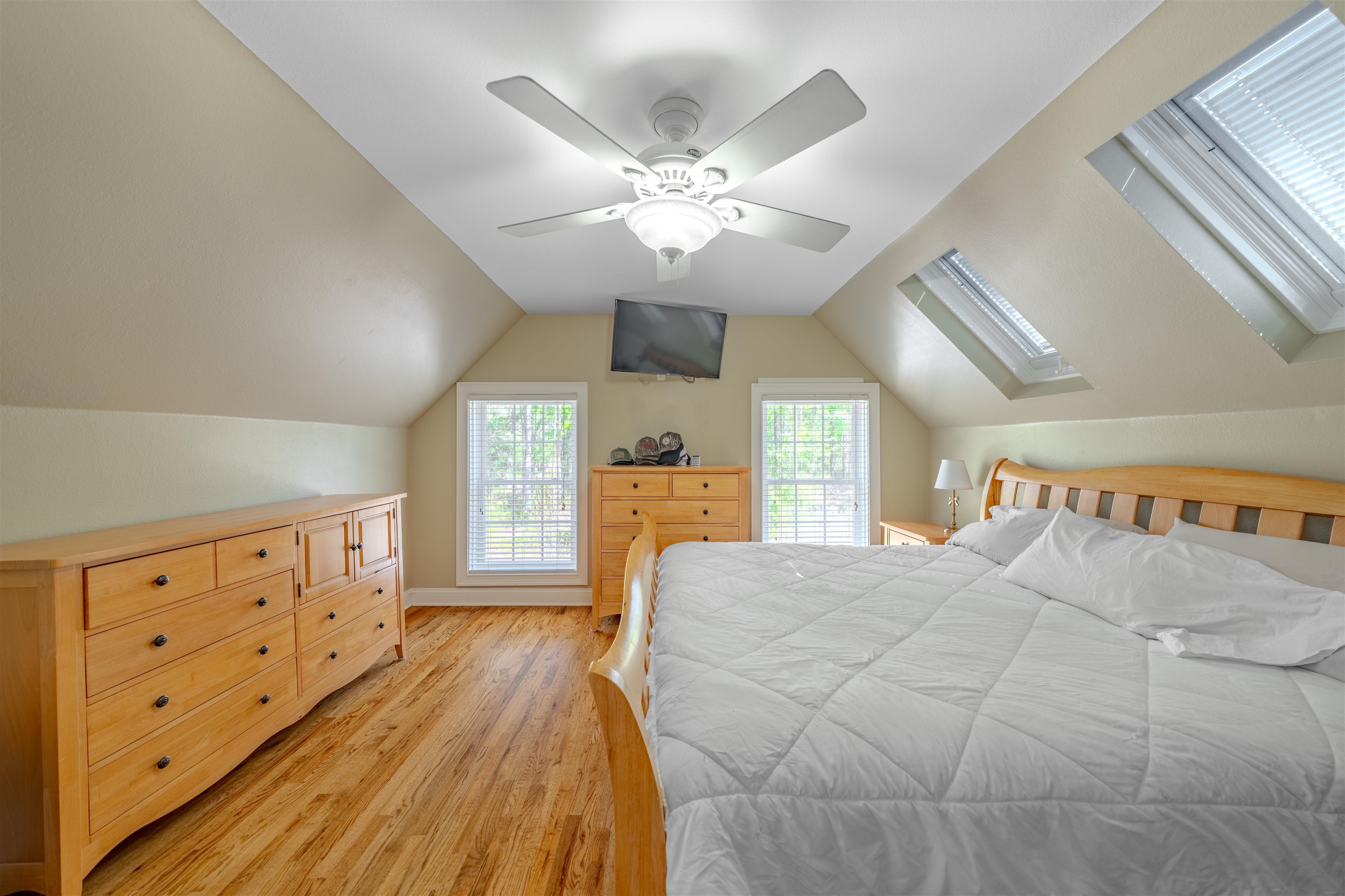 174 DECEY WALLACE Lane