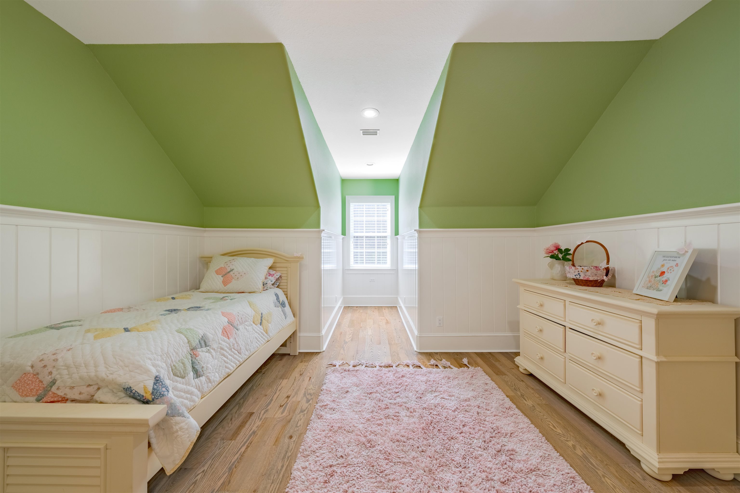 174 DECEY WALLACE Lane
