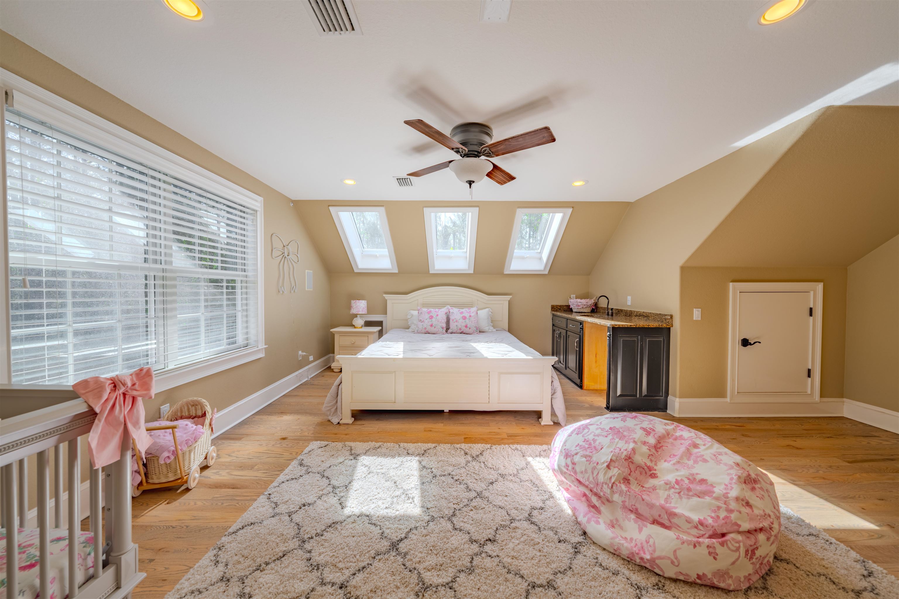 174 DECEY WALLACE Lane