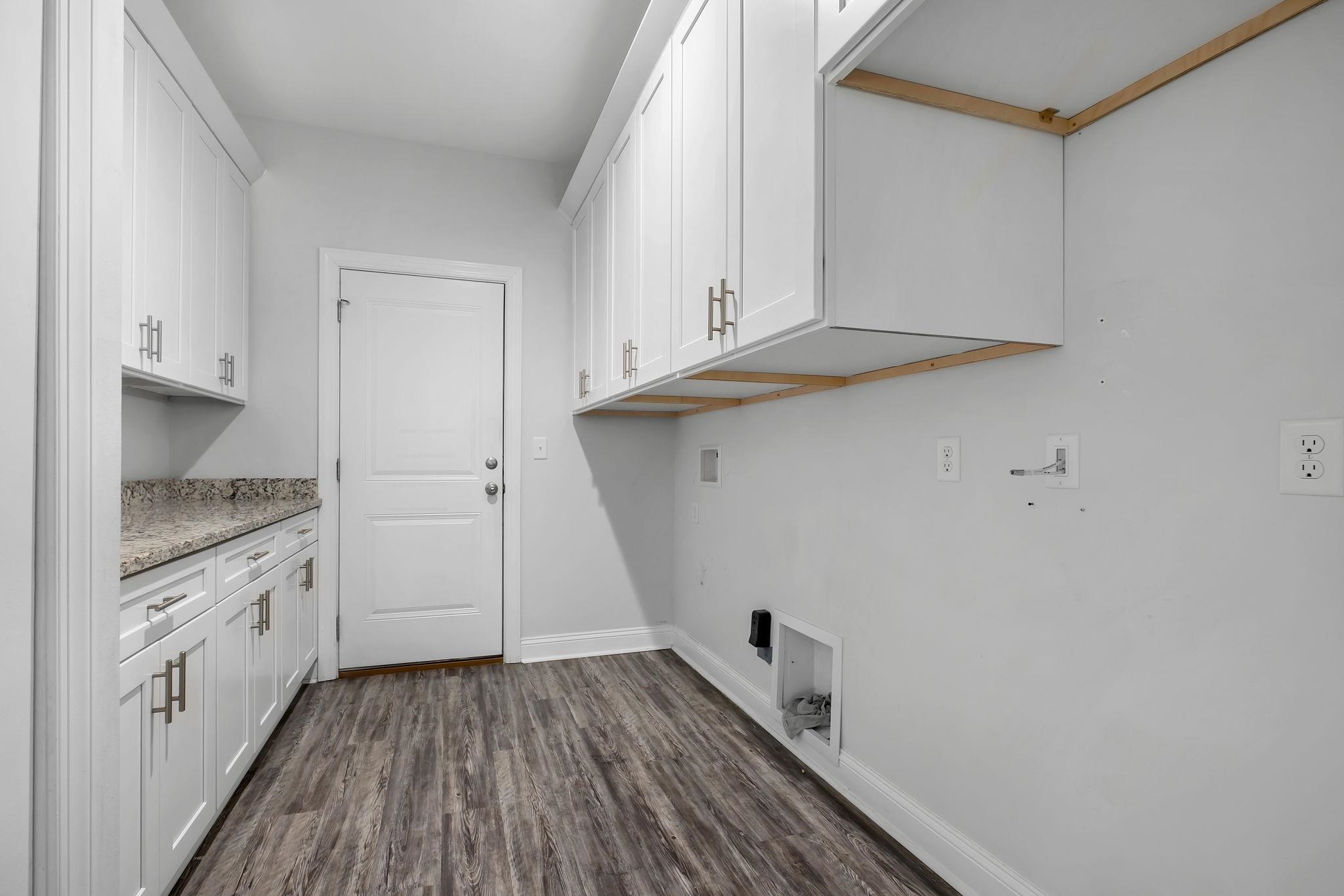 140 SHUMARD Court