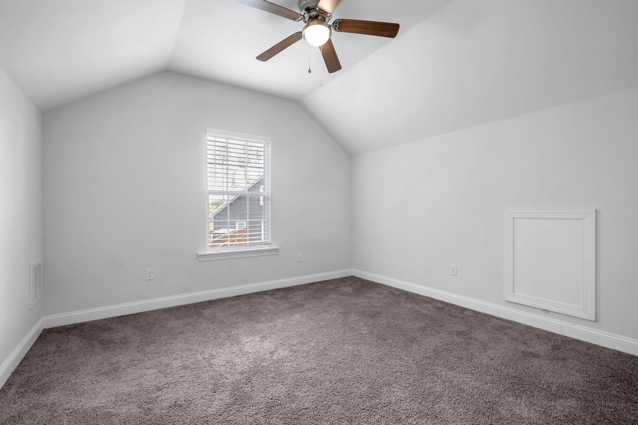 140 SHUMARD Court