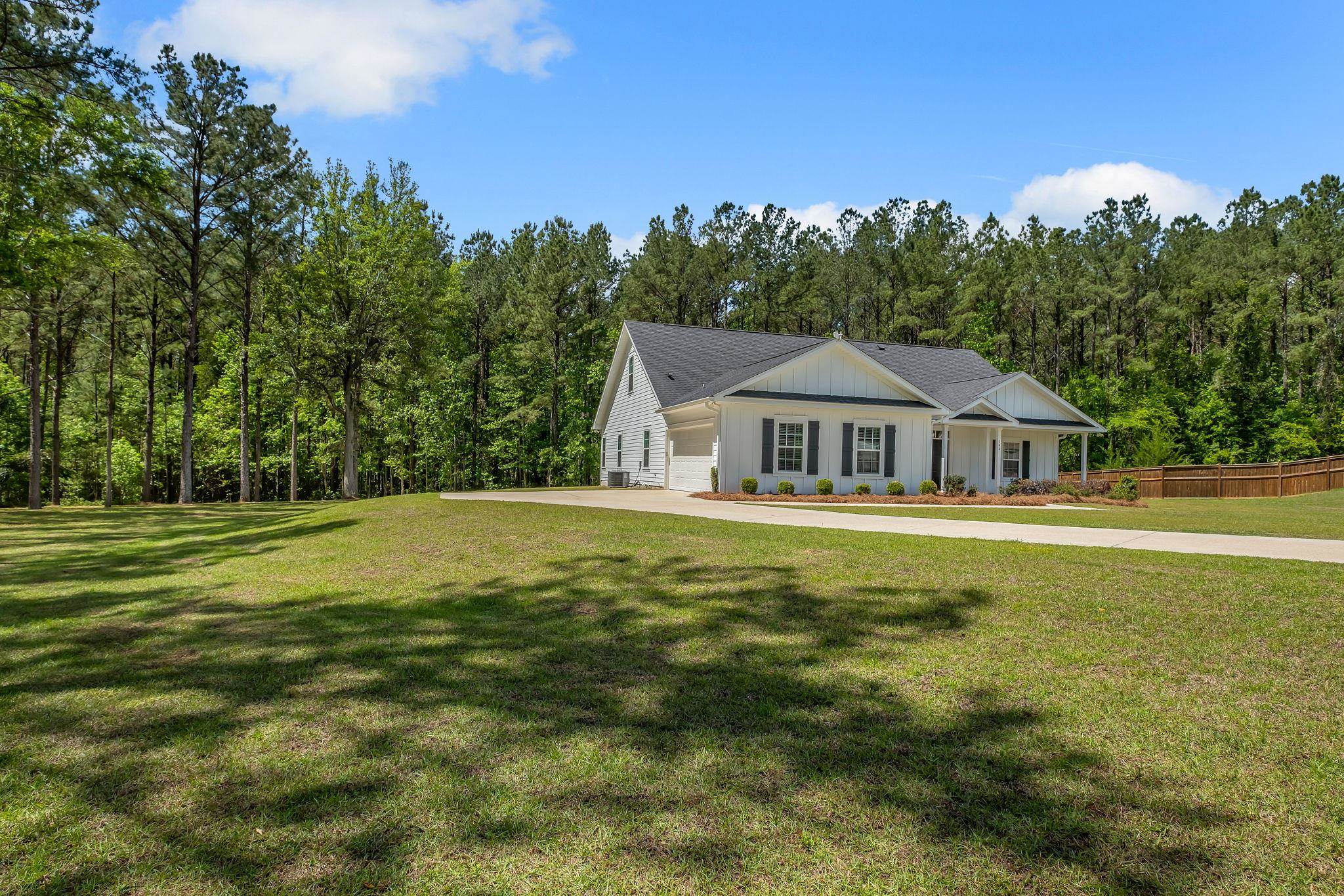140 SHUMARD Court