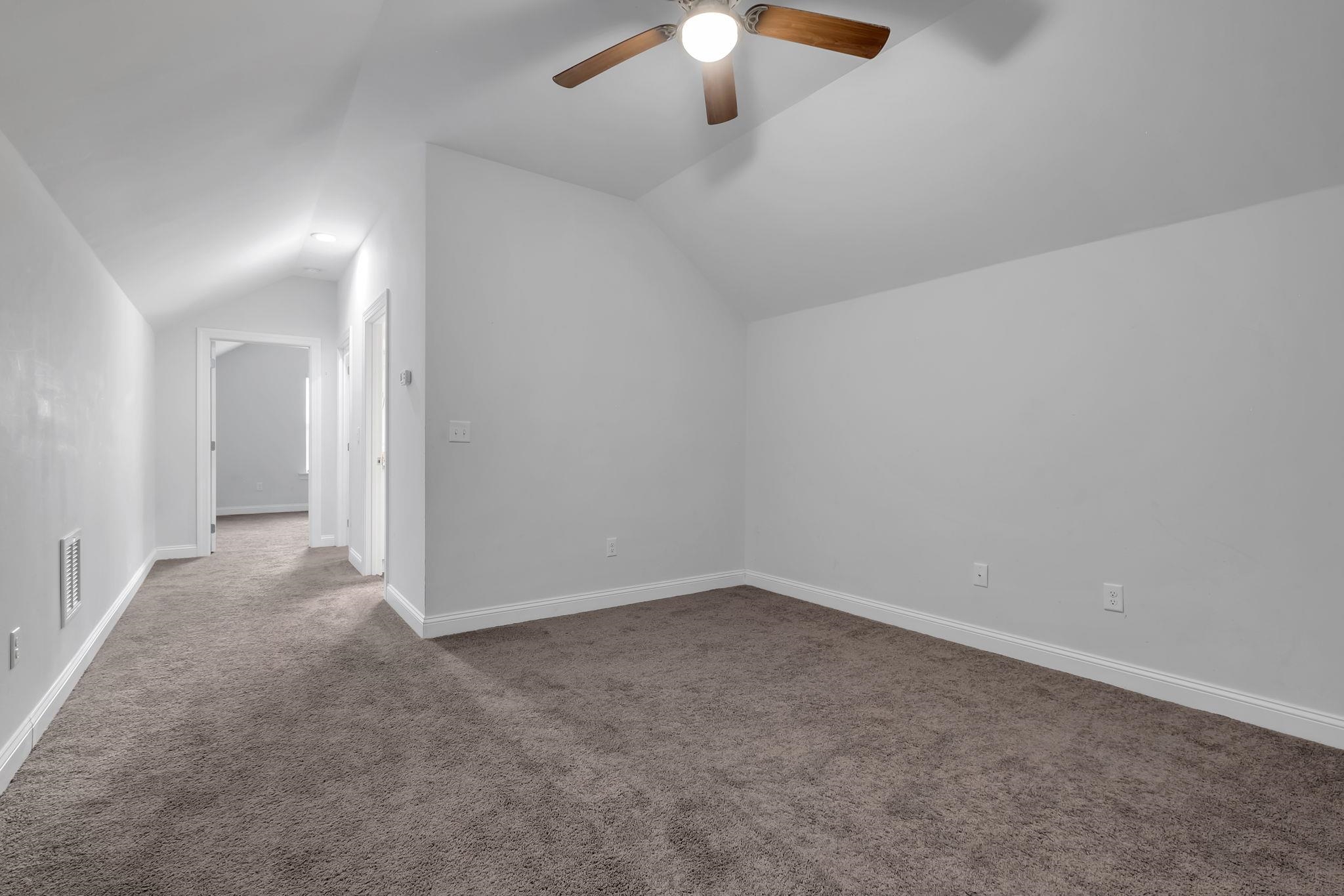 140 SHUMARD Court