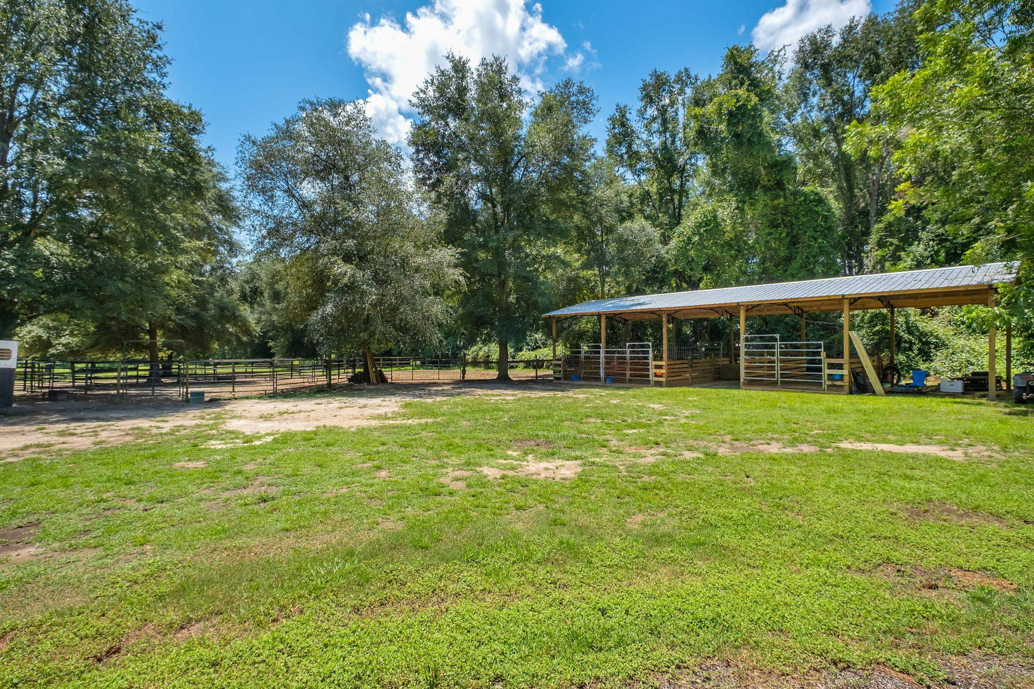 4557 SUNRAY PLACE
