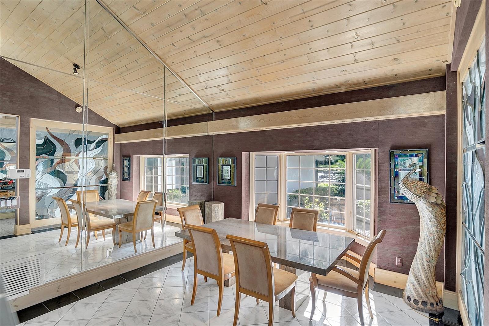 1438 BRISTOL PARK PL