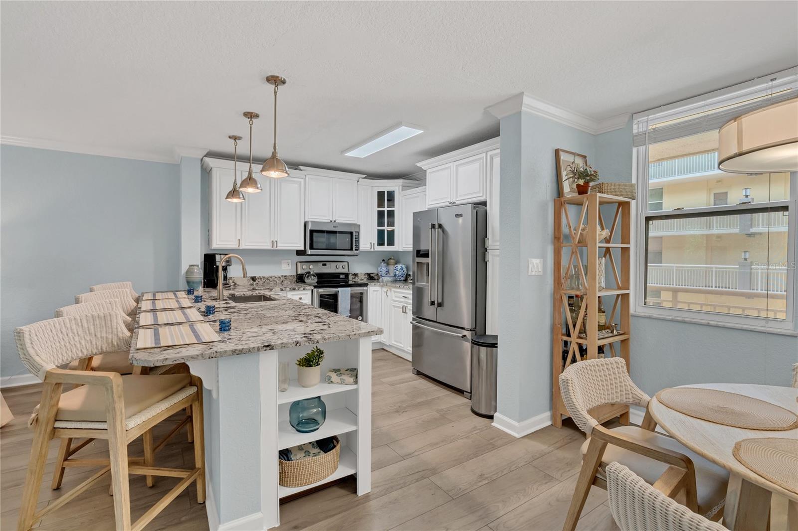 690 OSCEOLA AVE #410