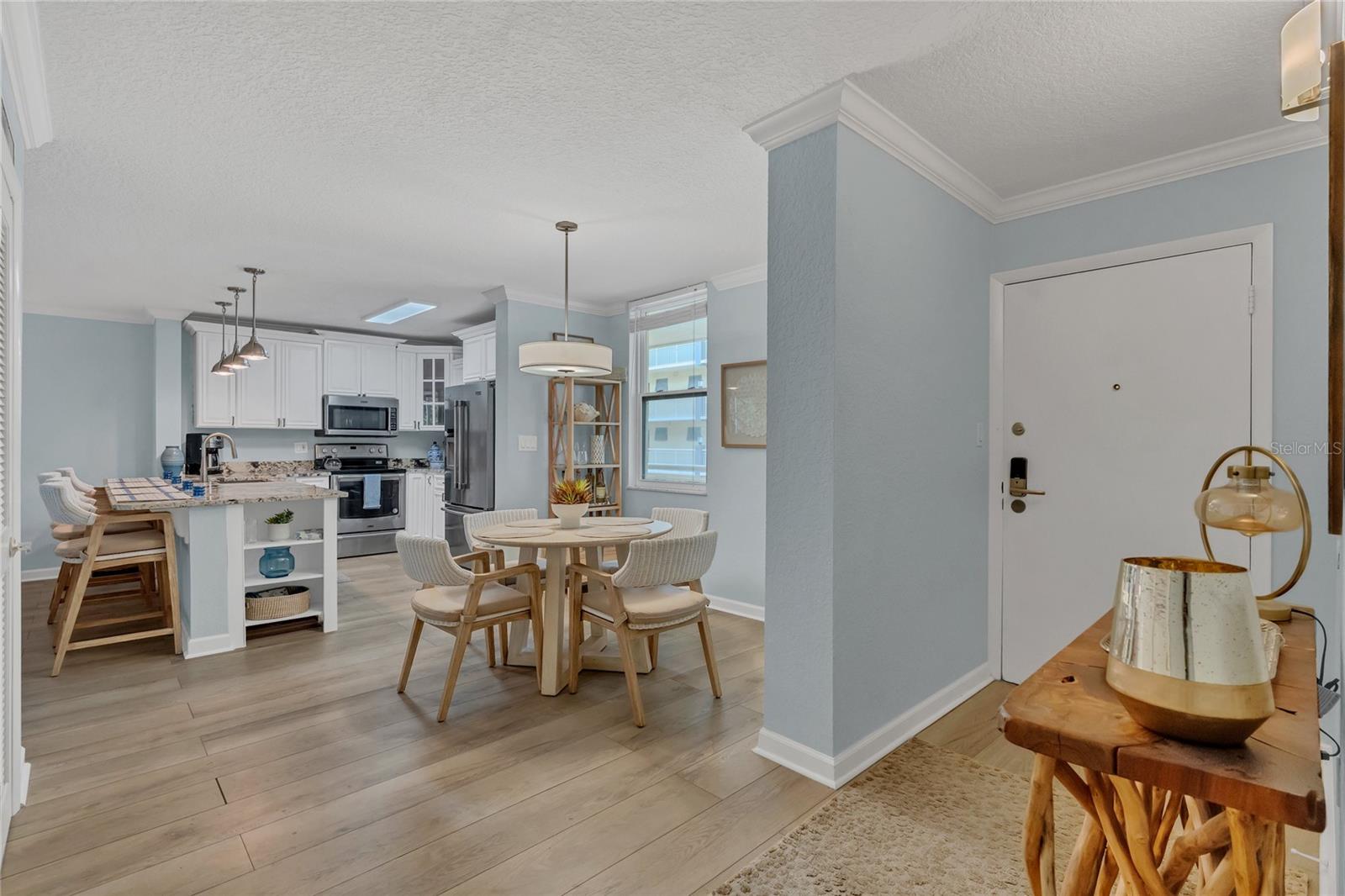 690 OSCEOLA AVE #410