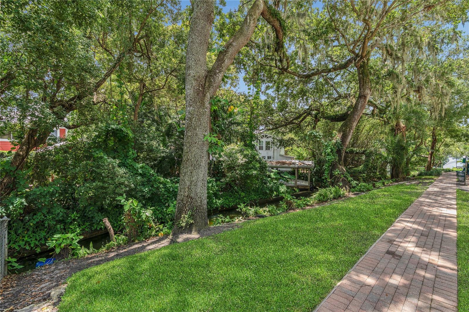 690 OSCEOLA AVE #410