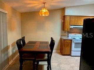 250 CEDARWOOD DR