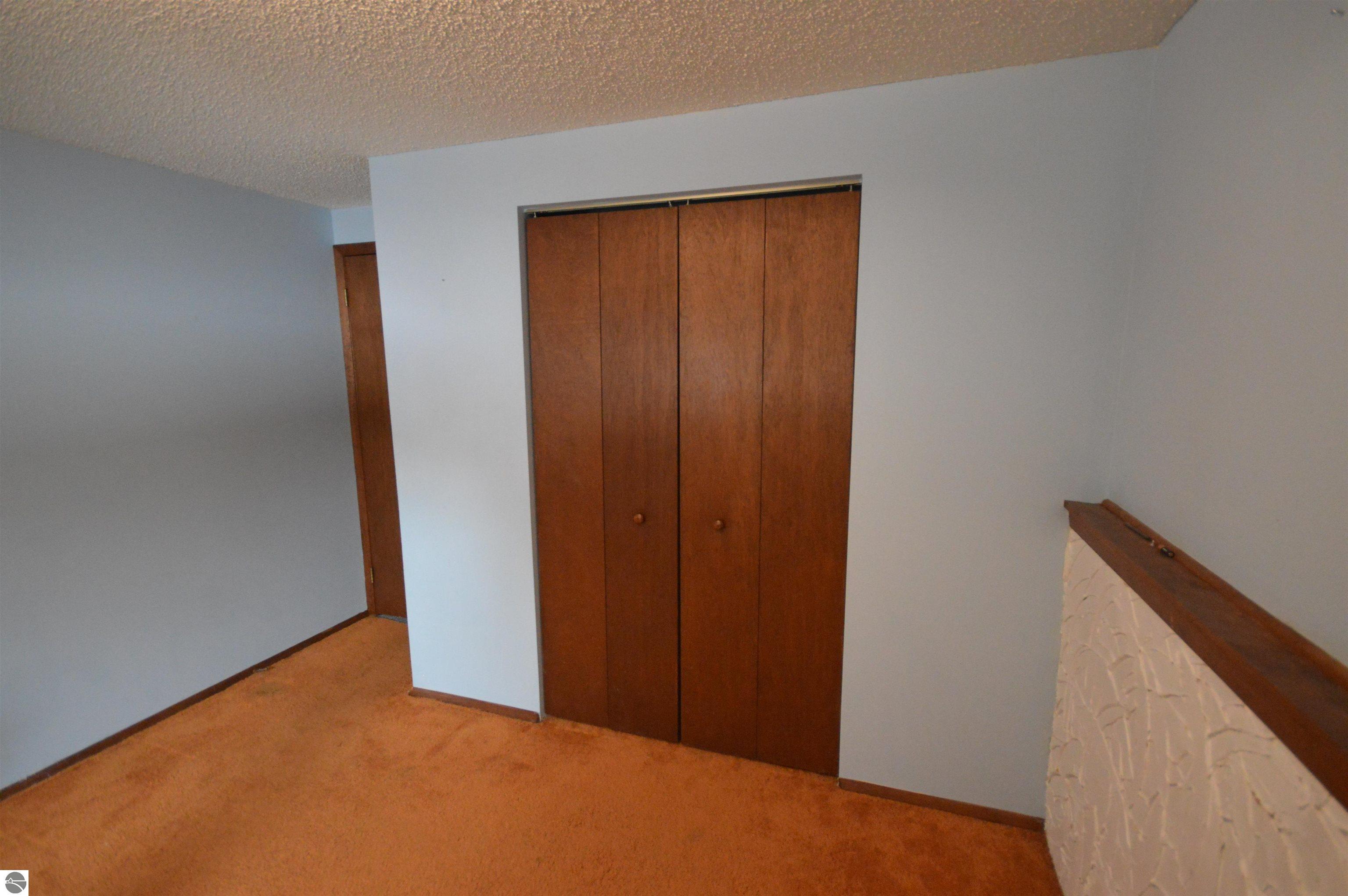 2285 W Carriage Hill Drive