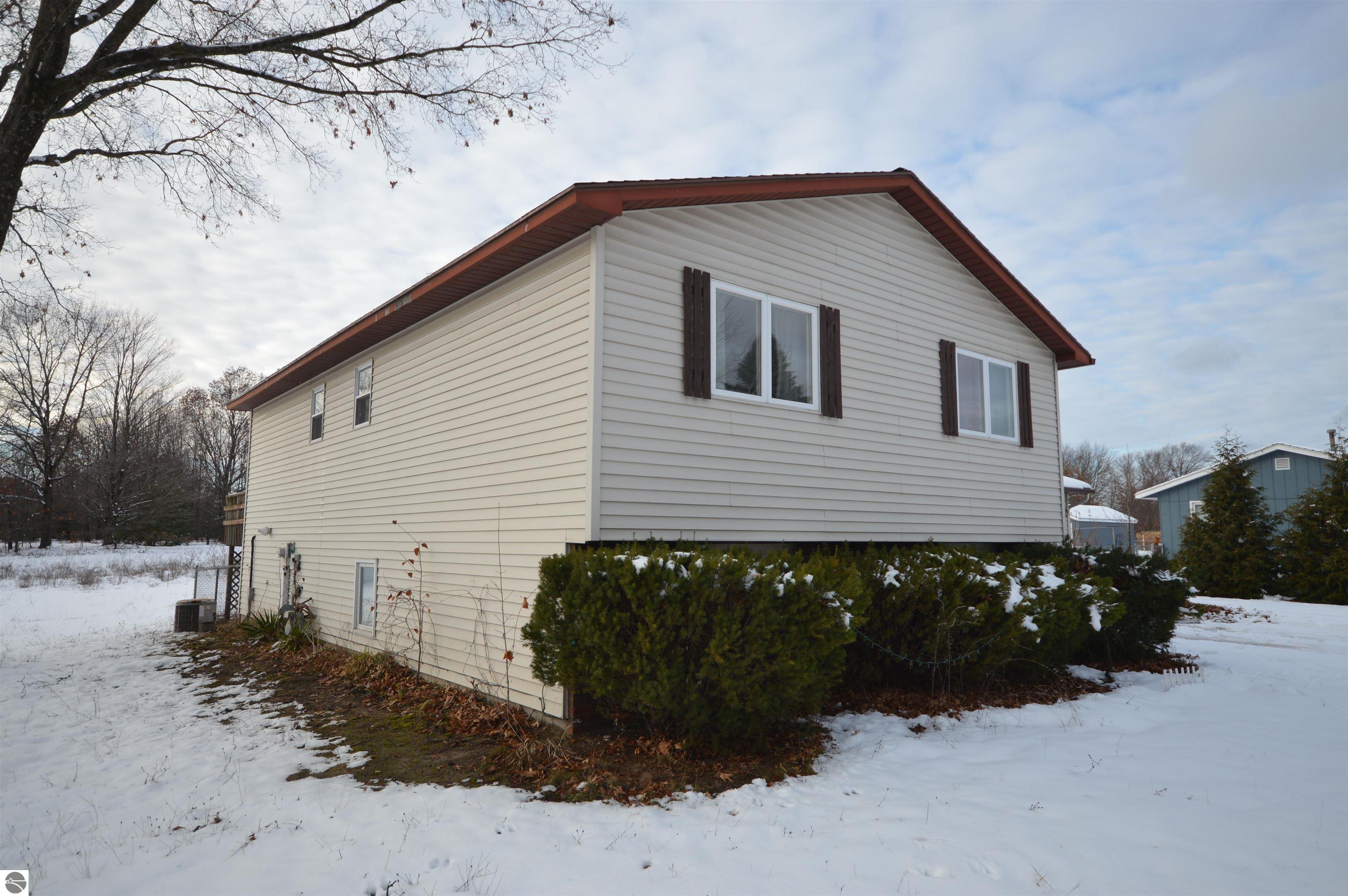2285 W Carriage Hill Drive