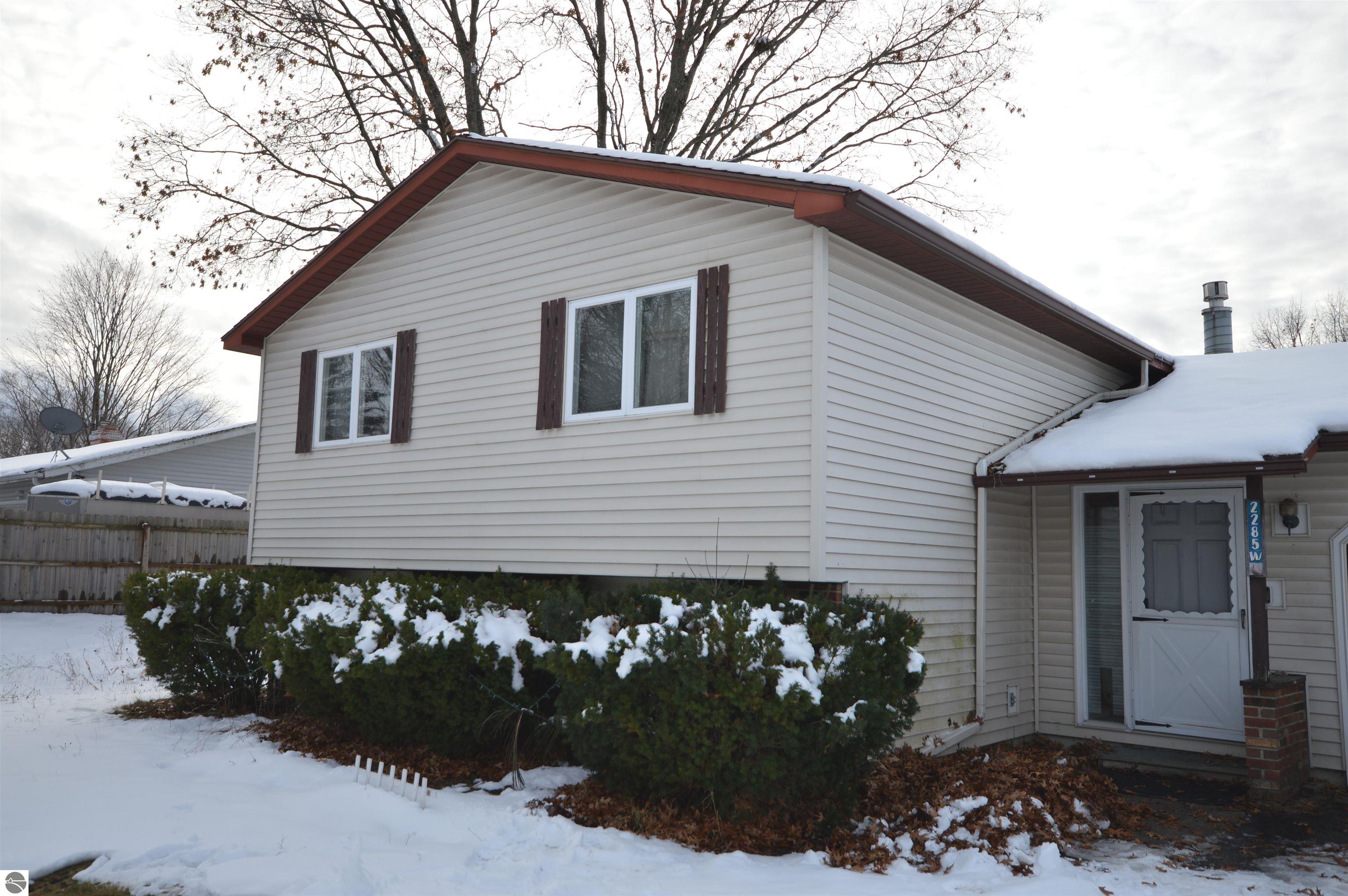 2285 W Carriage Hill Drive