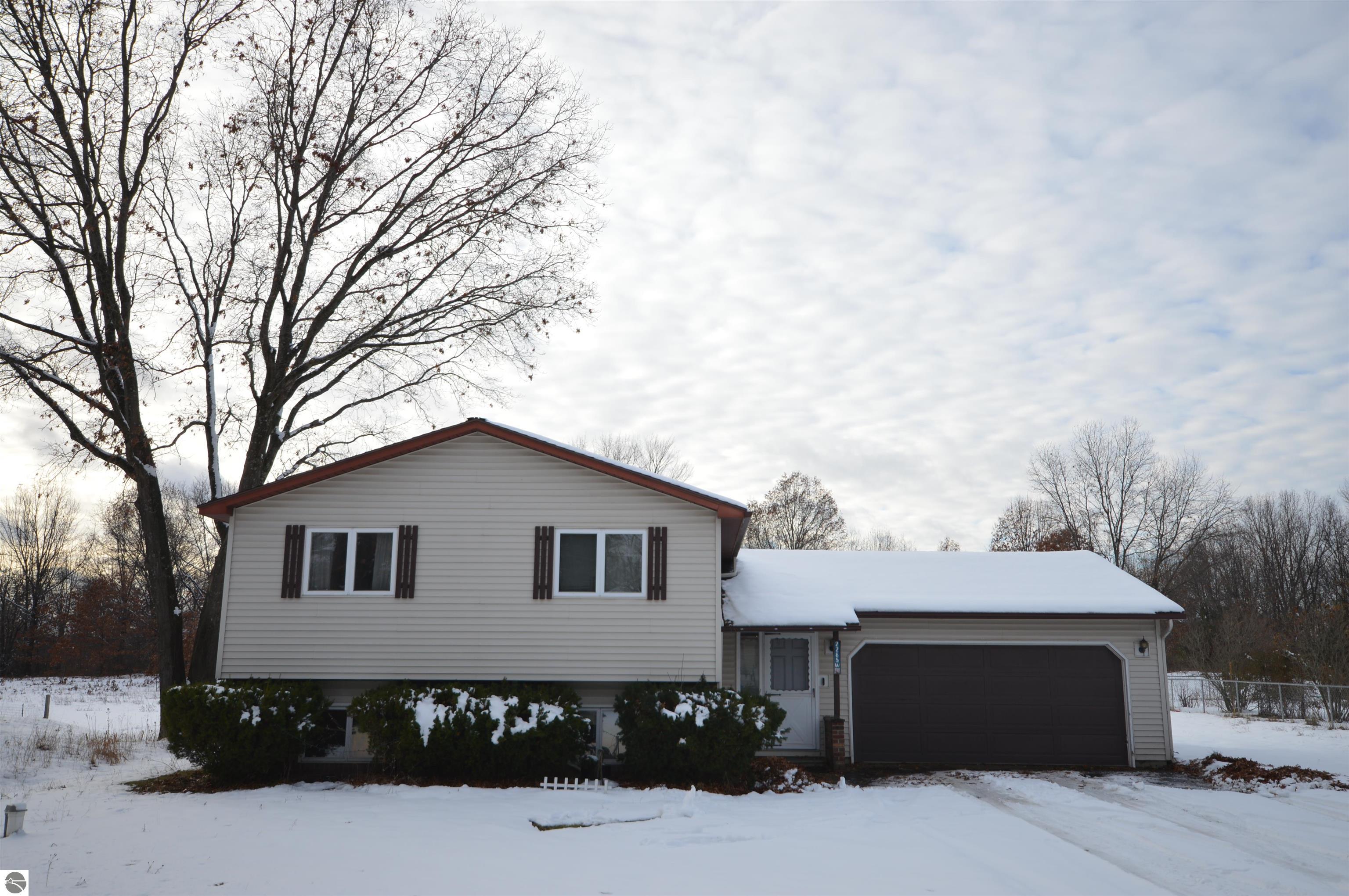 2285 W Carriage Hill Drive