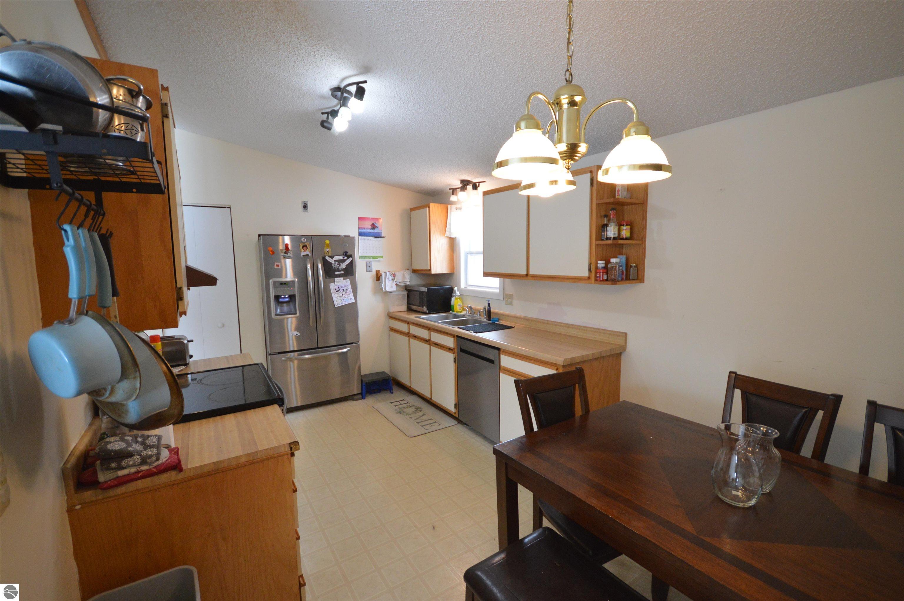 2285 W Carriage Hill Drive