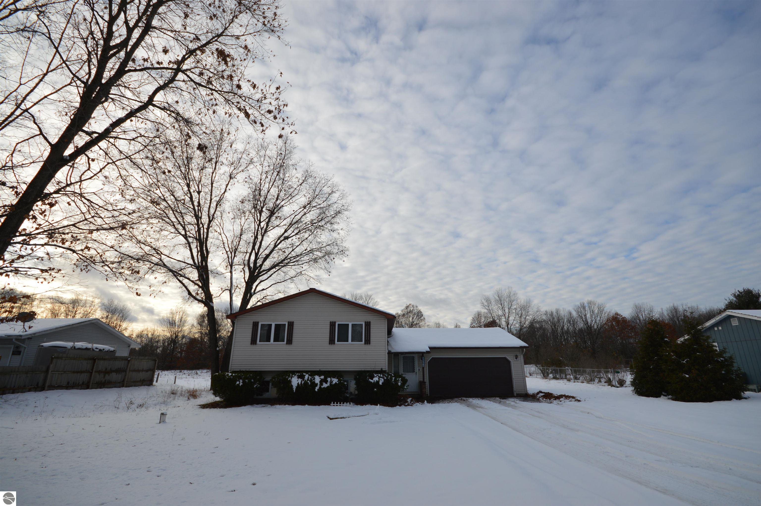 2285 W Carriage Hill Drive