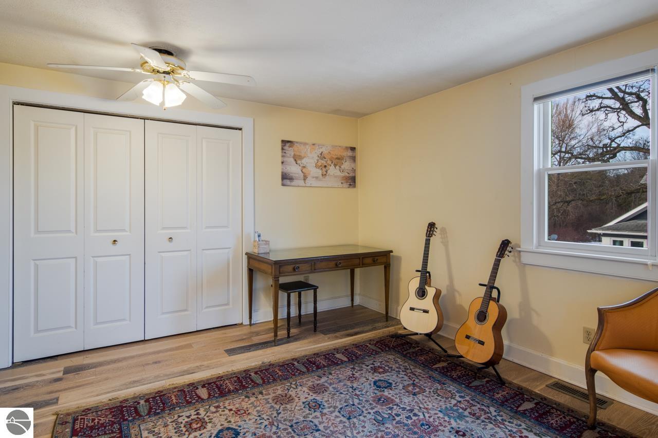 422 S Shore Drive