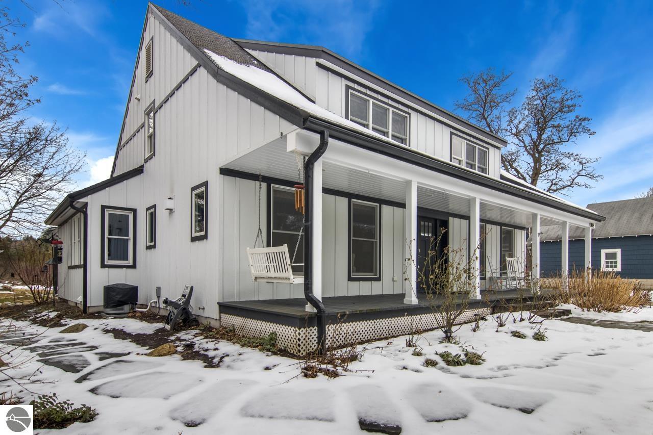 422 S Shore Drive