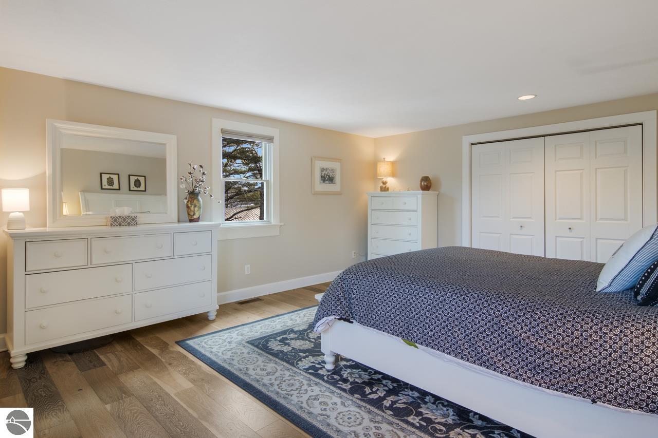422 S Shore Drive