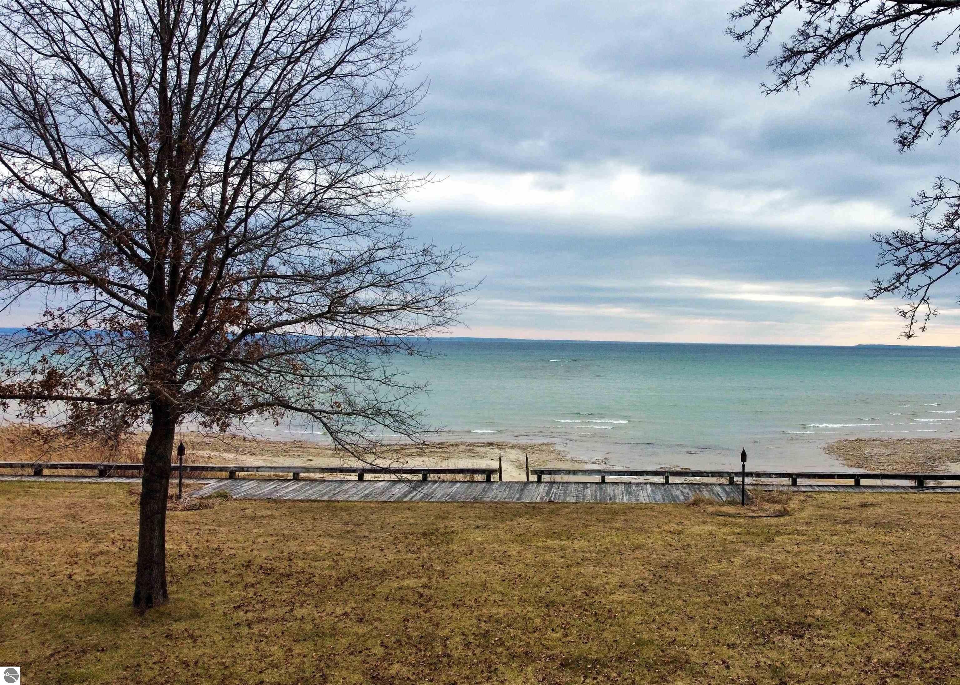 12150 N Seven Pines Road