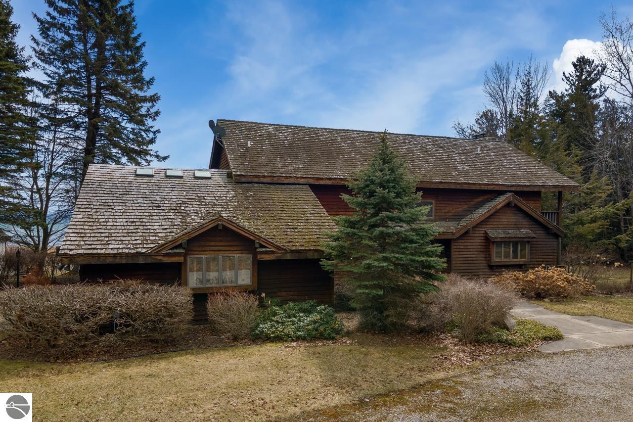 12150 N Seven Pines Road