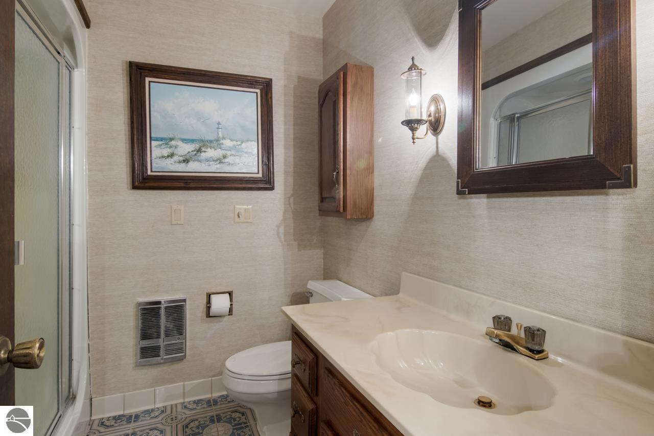 12150 N Seven Pines Road