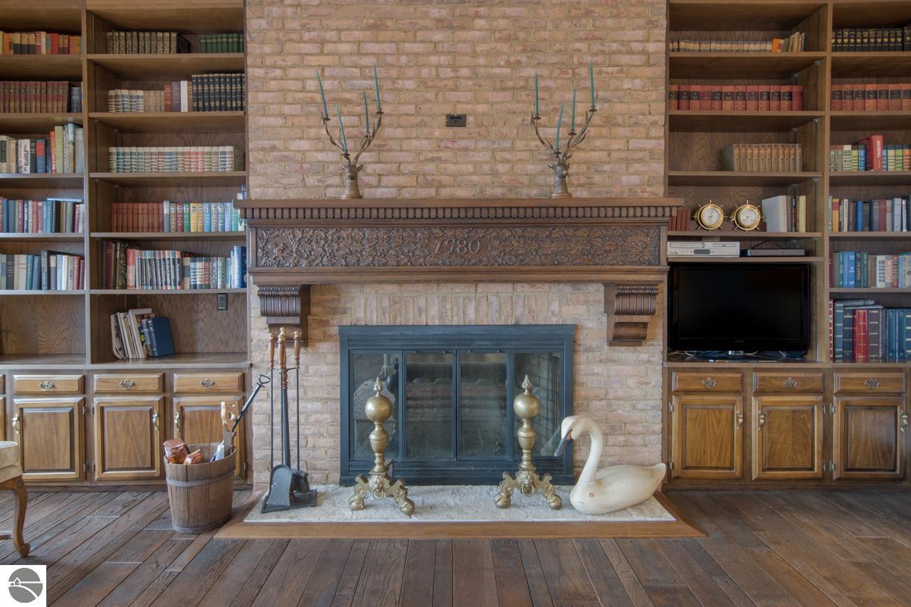 12150 N Seven Pines Road