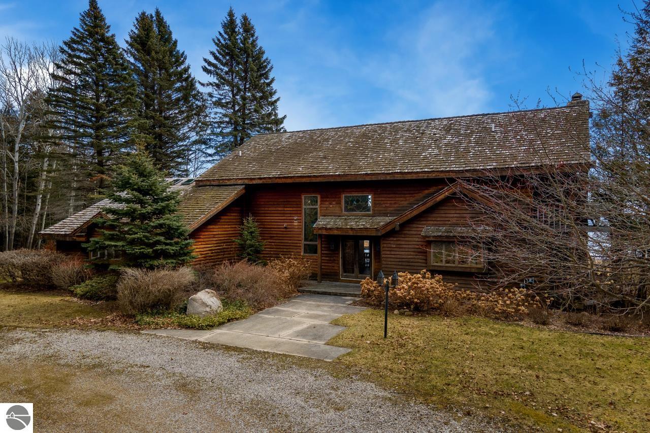 12150 N Seven Pines Road